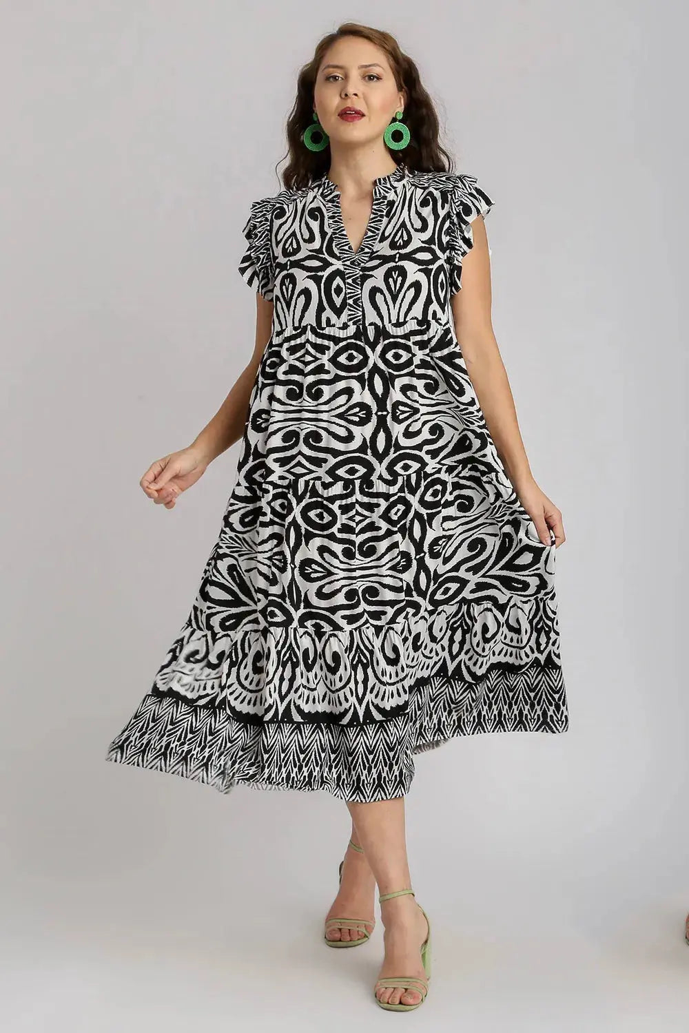 Umgee Two Tone Border Print Ruffle Cap Sleeve Midi Dress – Plus Size