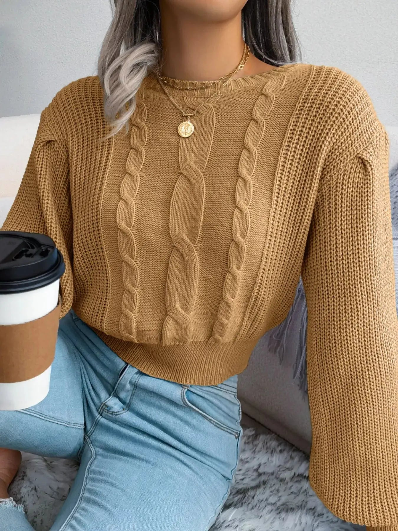 Cable Knit Crew Neck Cropped Sweater