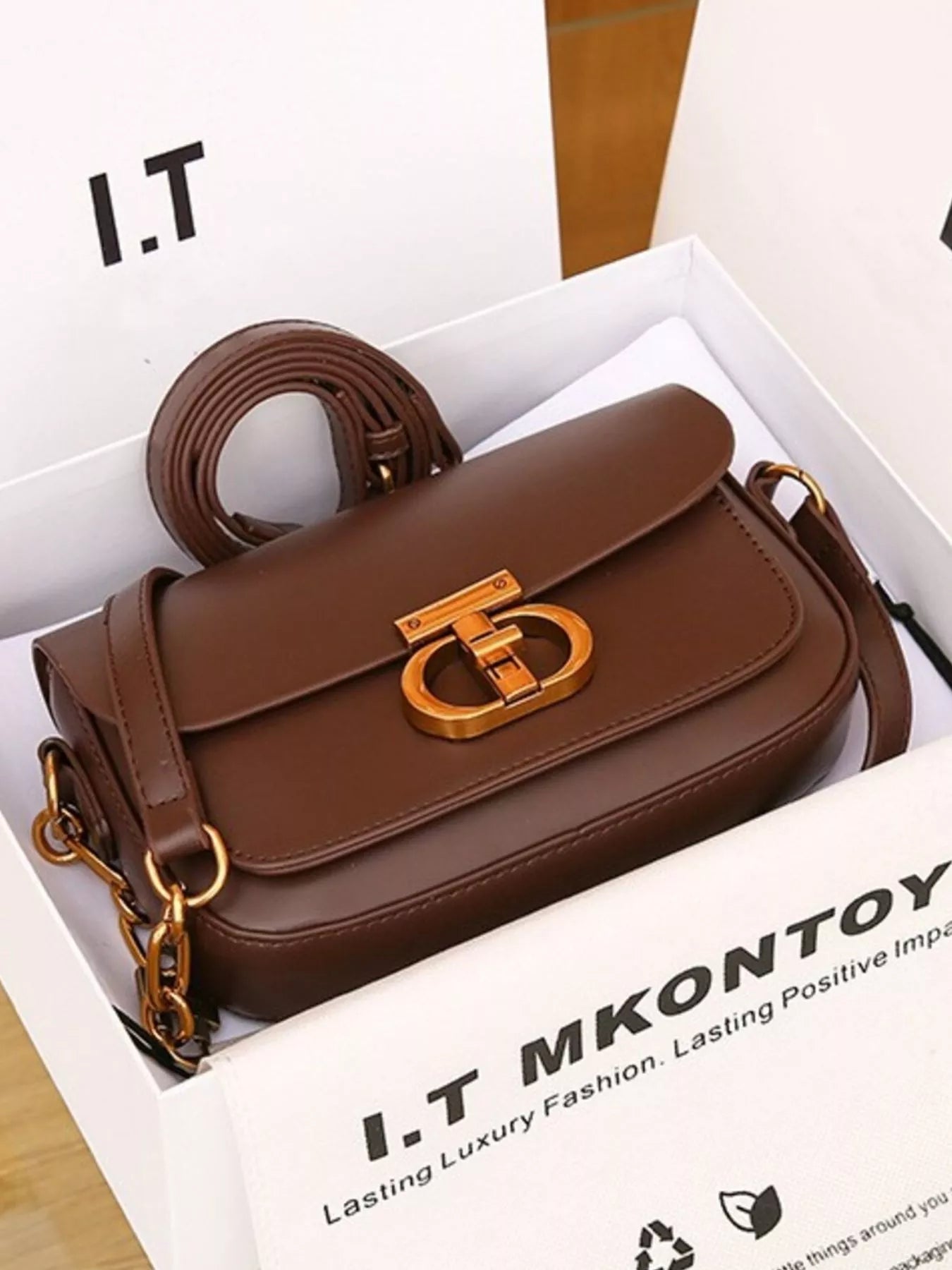 Classic Gold Lock Leather Flap Shoulder Bag