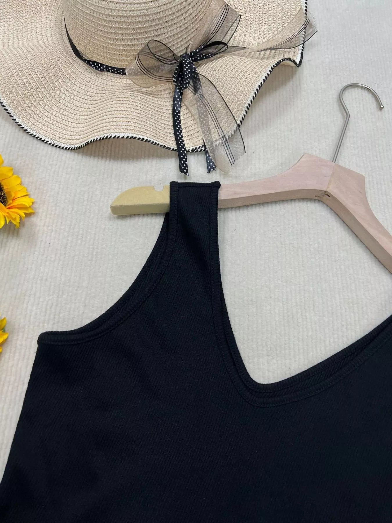 Slim Fit V Neck Tank Top