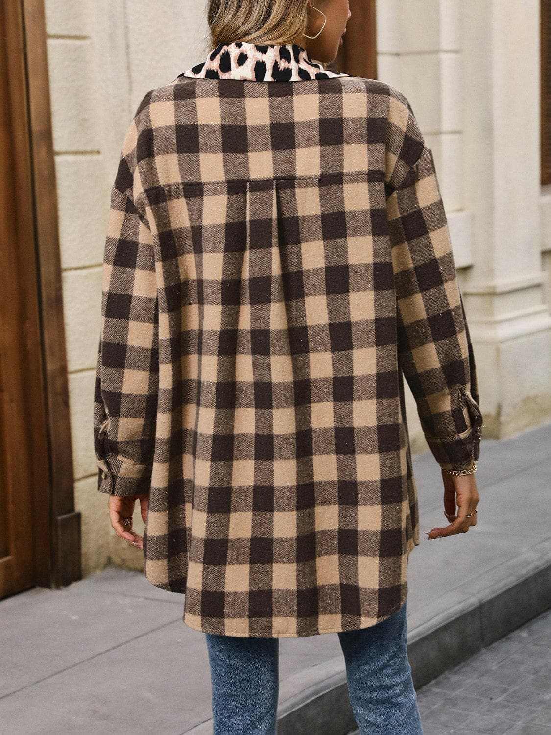 T-Shirts Trendsi Chic plaid jacket with dropped shoulders