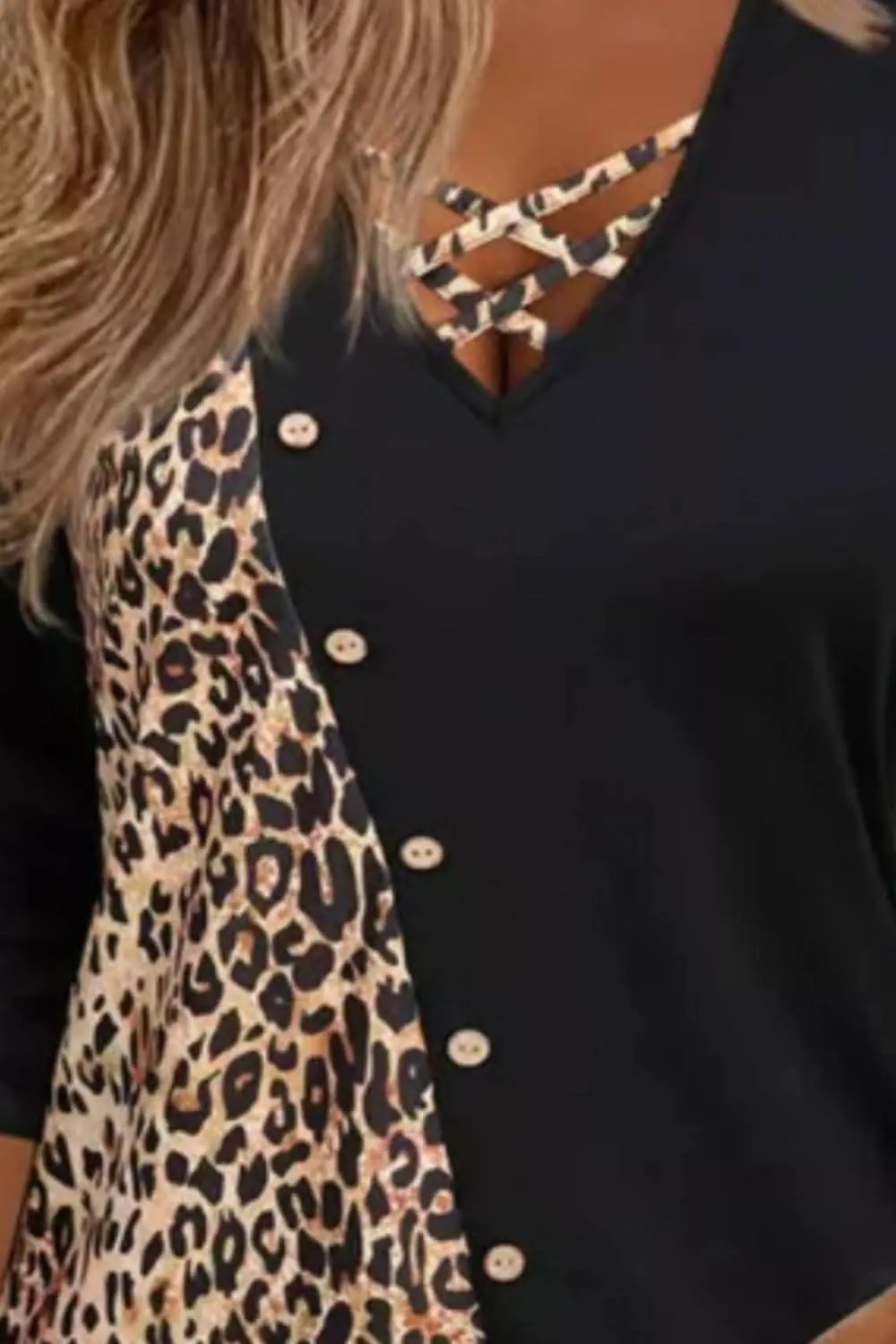 T-Shirts Trendsi Crisscross leopard long sleeve tee