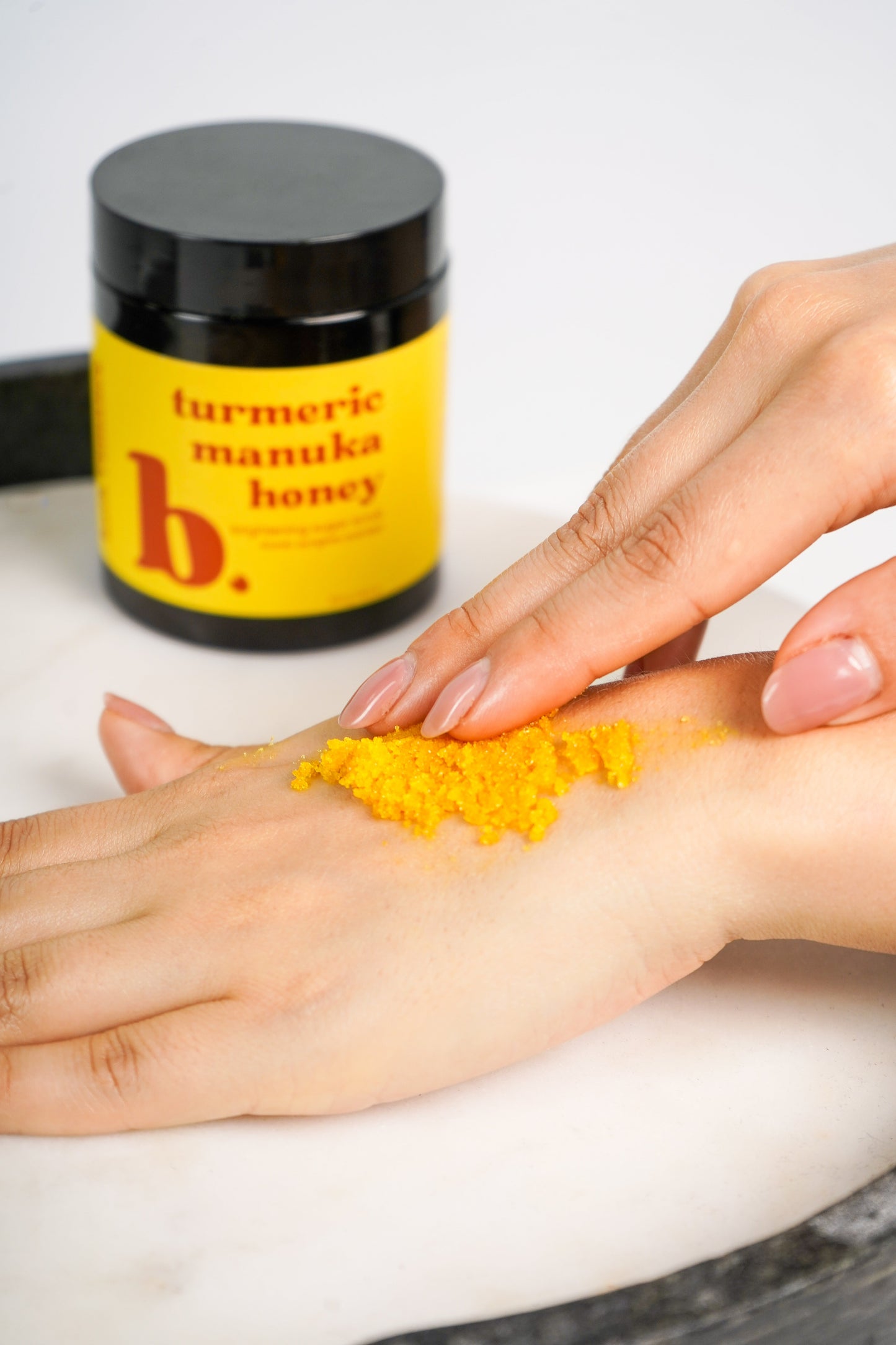 turmeric + manuka honey sugar scrub - iconic sunglow scent