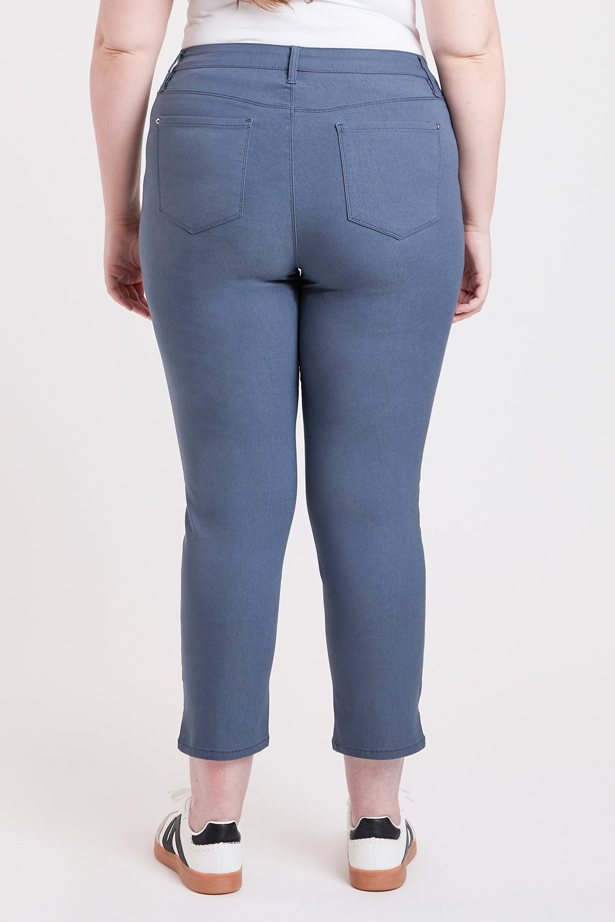 Women's Plus High Rise Hyperstetch Cropped Straight Pants