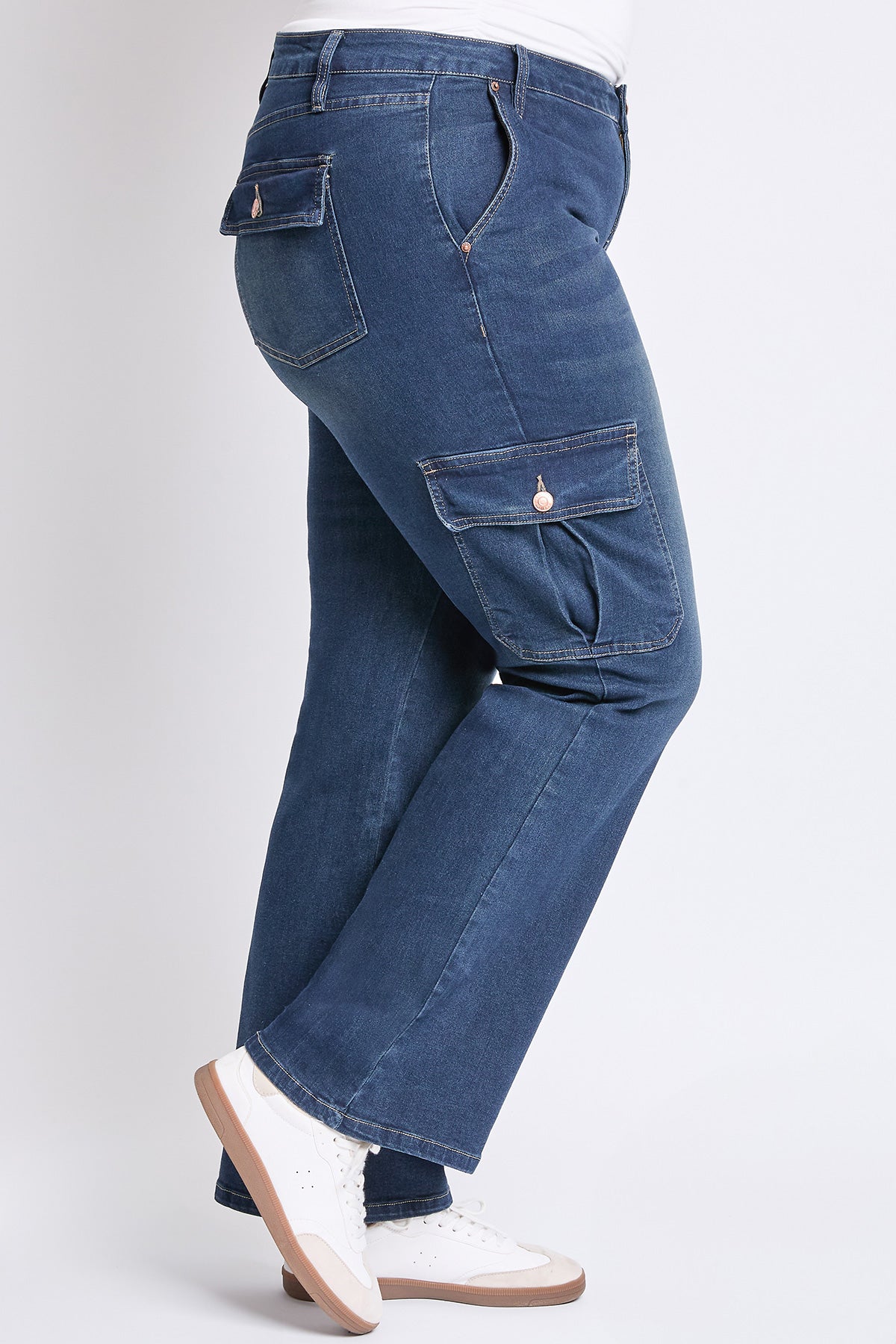 Women's Plus Low Rise Straight Leg Skater Jeans