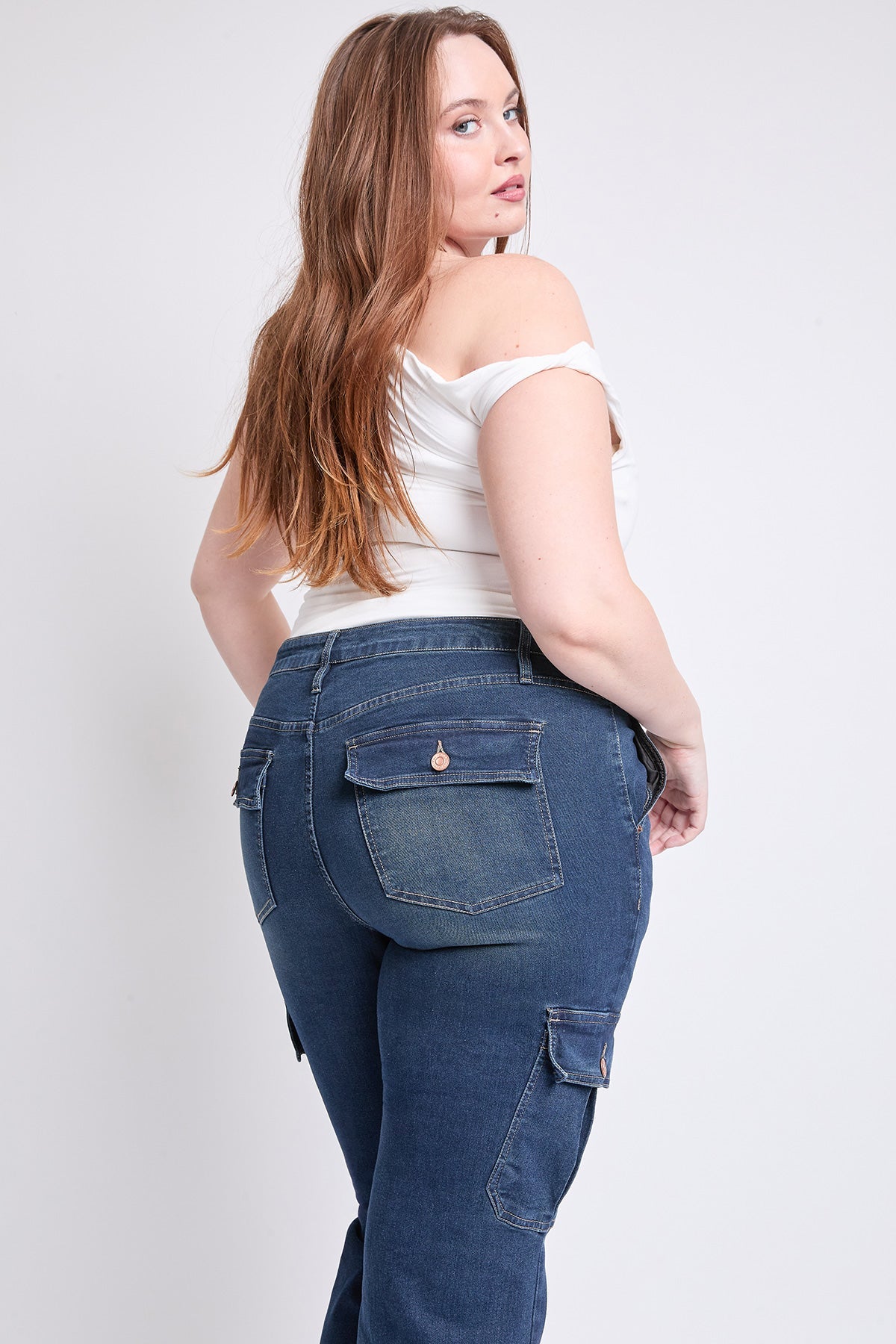 Women's Plus Low Rise Straight Leg Skater Jeans