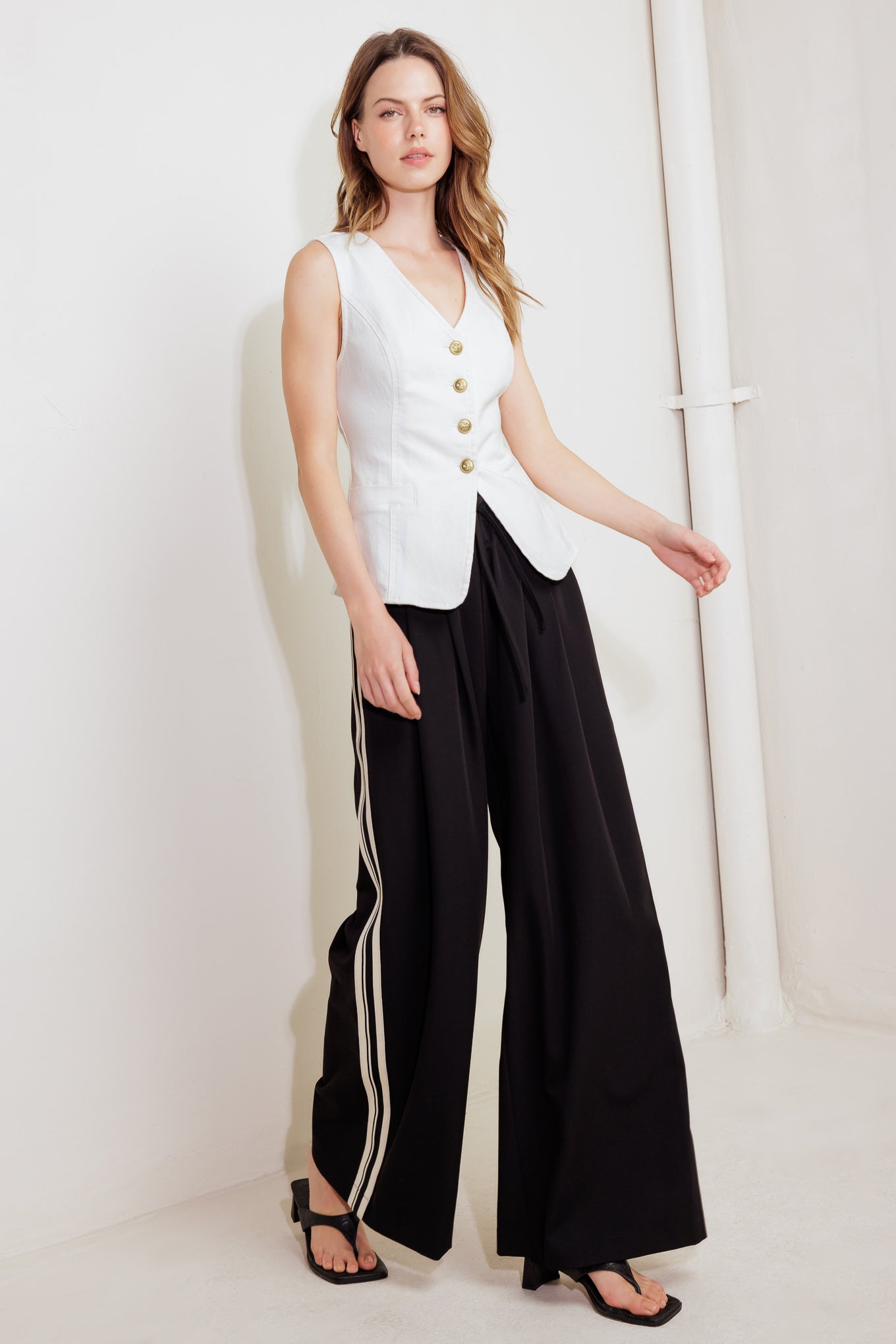 WALKING DIARY WHITE VEST