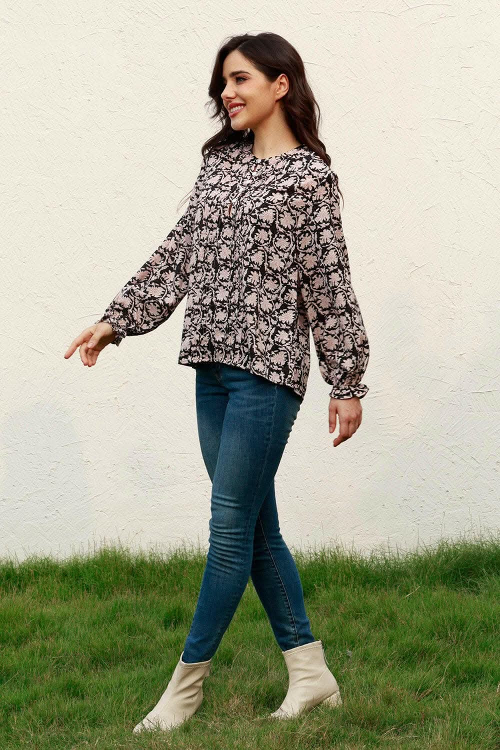 Clothing & Apparel Trendsi Floral round neck blouse with flounce sleeves