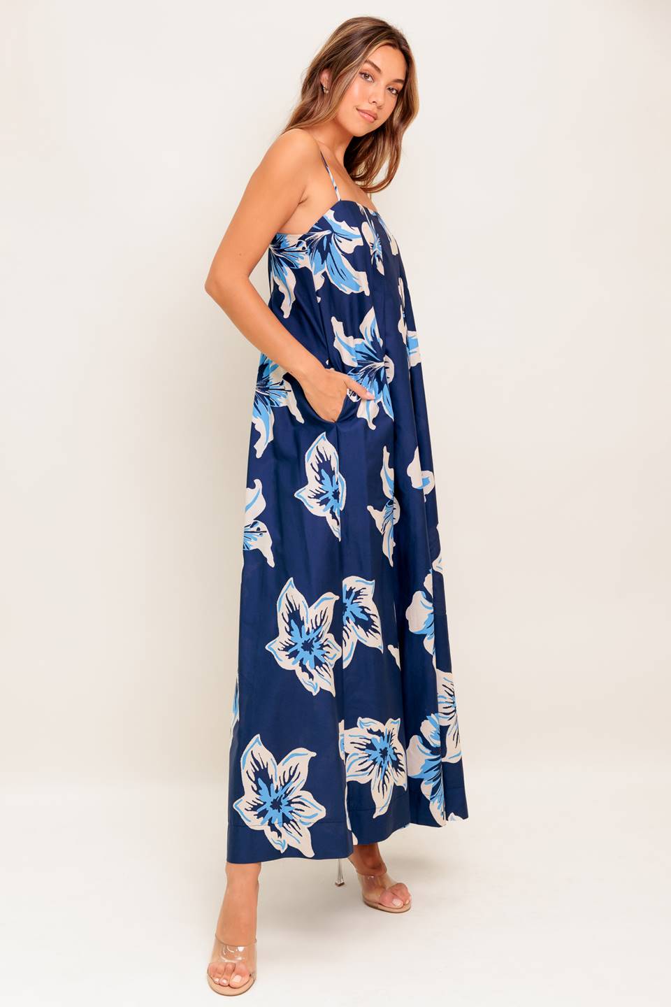 ON MY WAY WOVEN MAXI DRESS