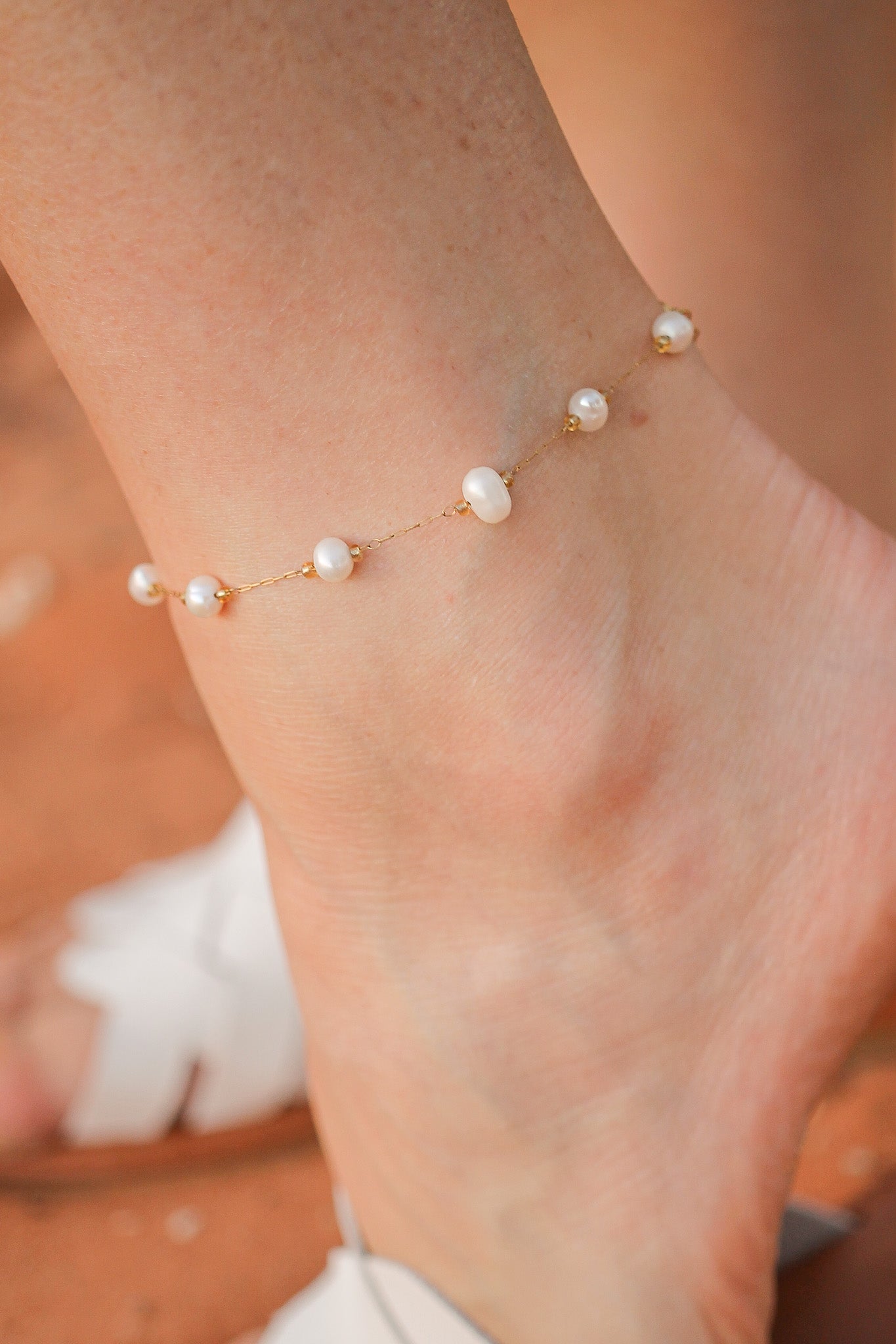 Aphrodite Anklet in Freshwater Pearl