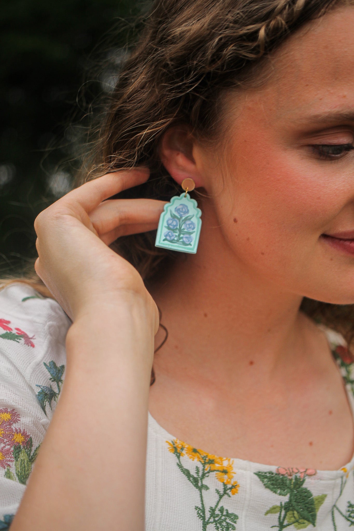 Elizabeth Dangle in Mint