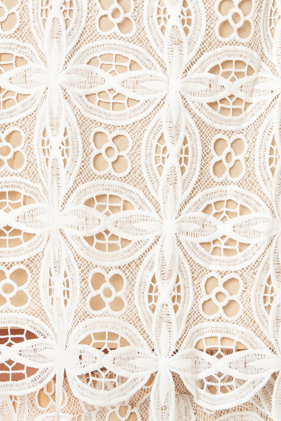 MEMORABLE FLIRT WOVEN LACE TOP