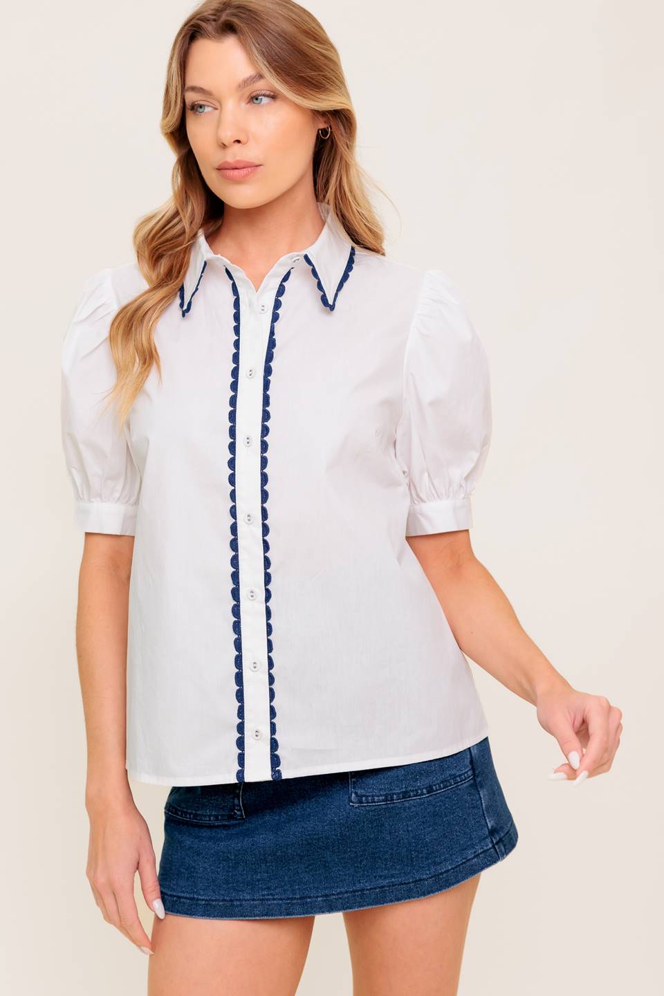 DEEP CONNECTION WOVEN TOP