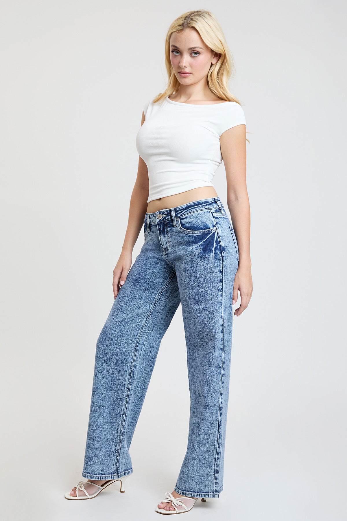 Women's Luxe Brittany Low Rise Wide Leg Jeans