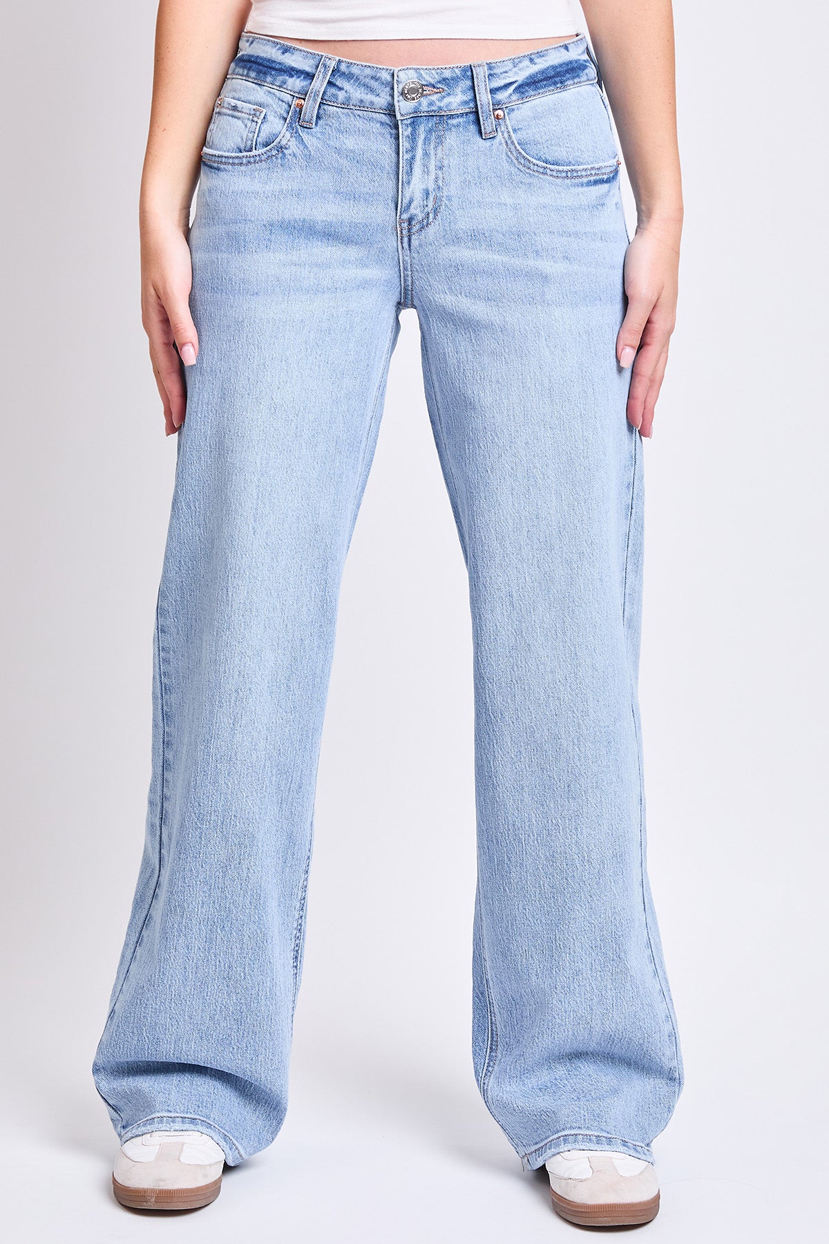 Women's Luxe Brittany Low Rise Wide Leg Jeans