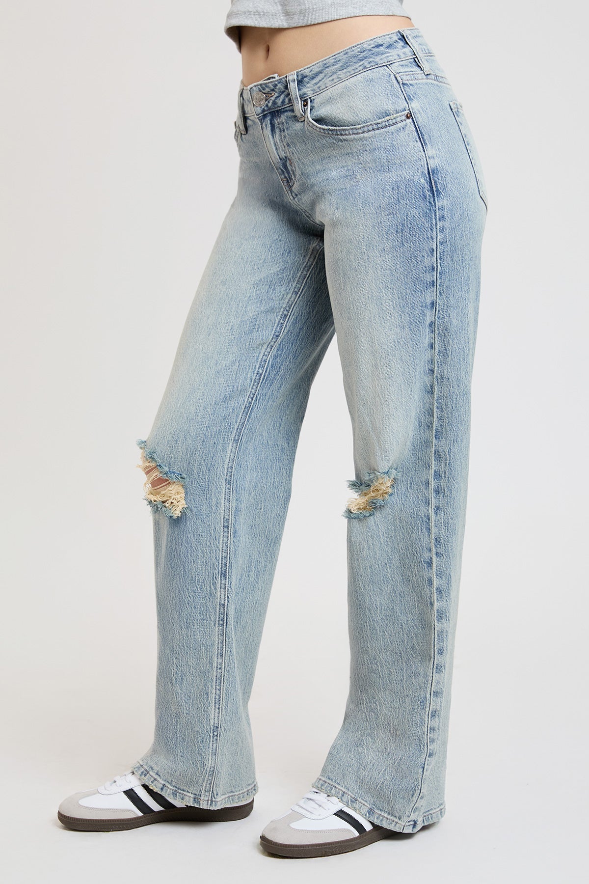 Women's Luxe Brittany Low Rise Wide Leg Jeans