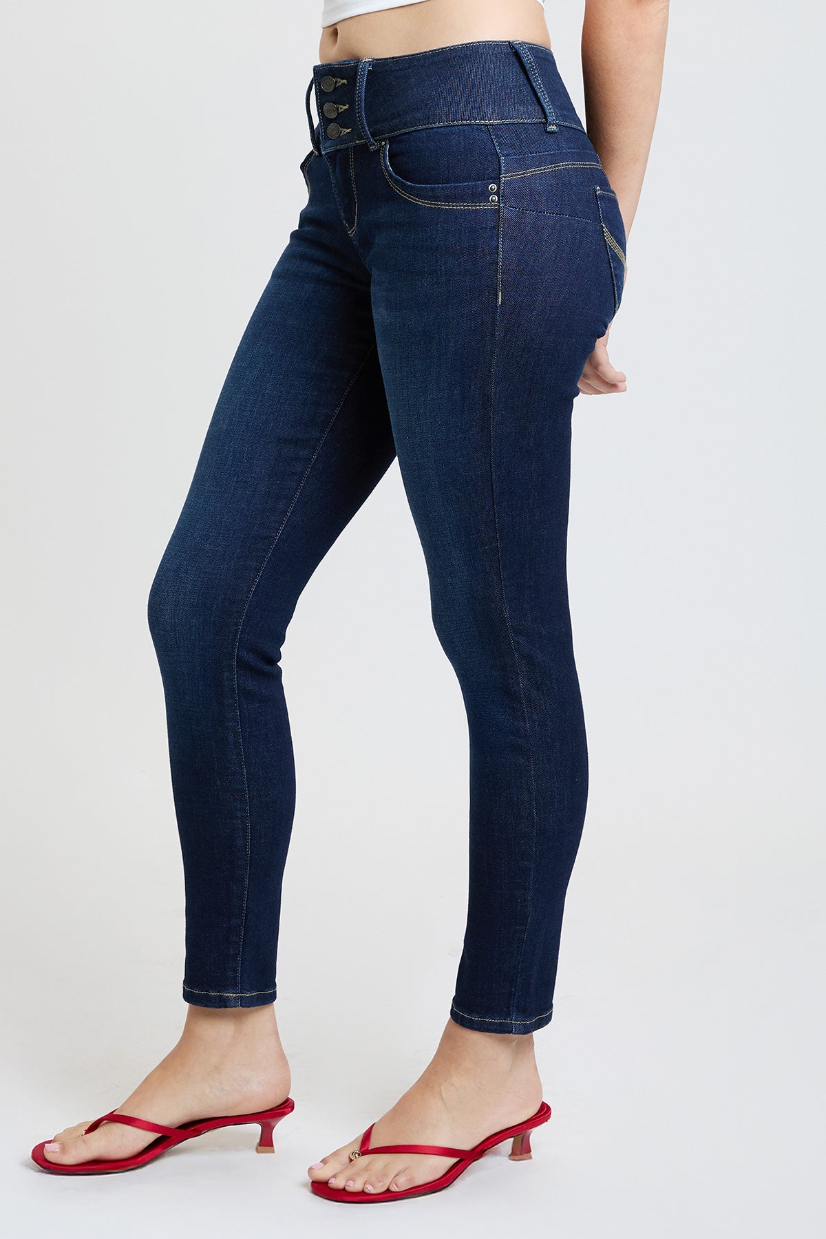 Women's Luxe Mid Rise 3-Button WannaBettaButt Skinny Jeans