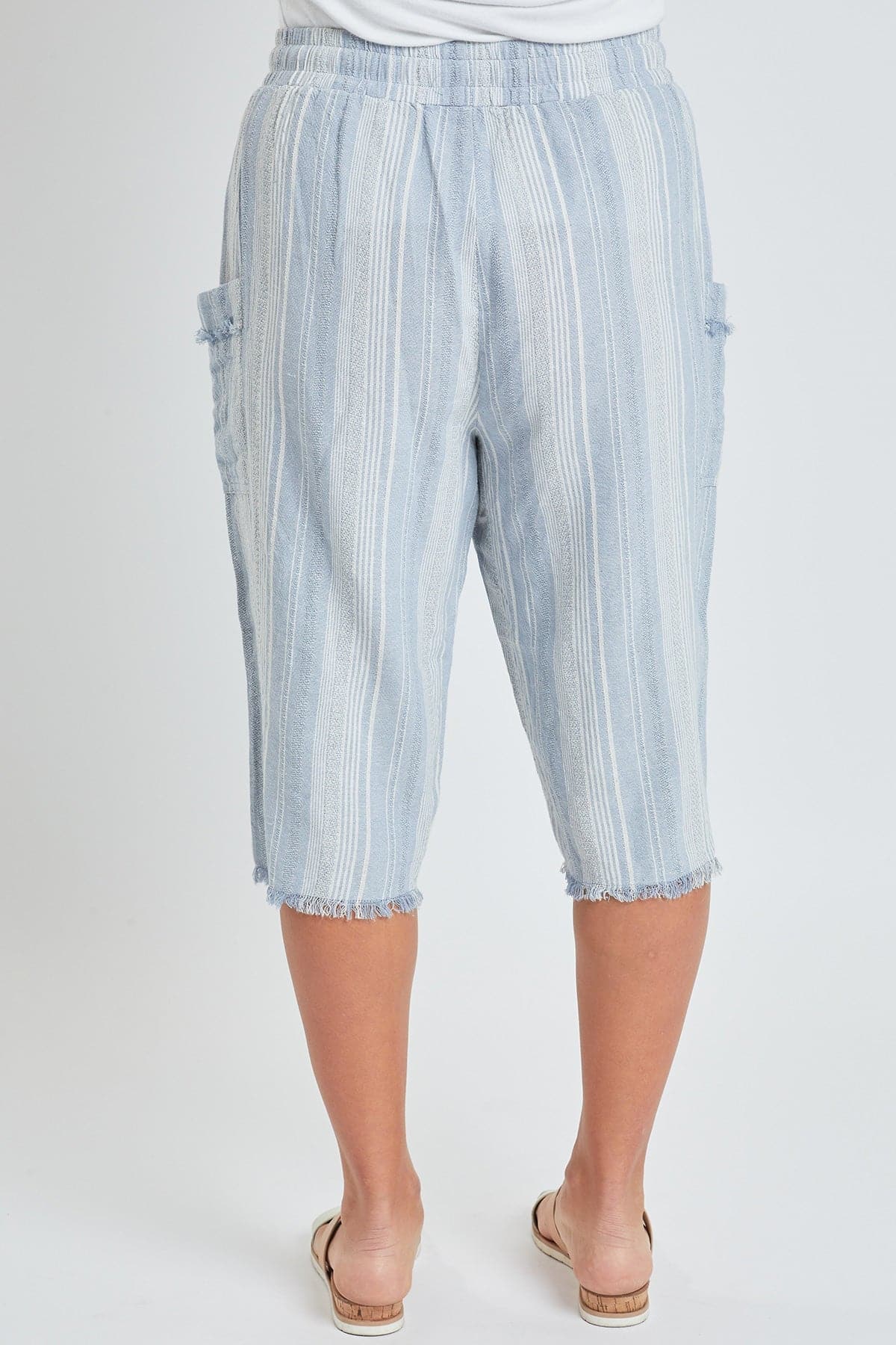 Women's Pull-On Skimmer W/ Side Panel & Wrap Pockets