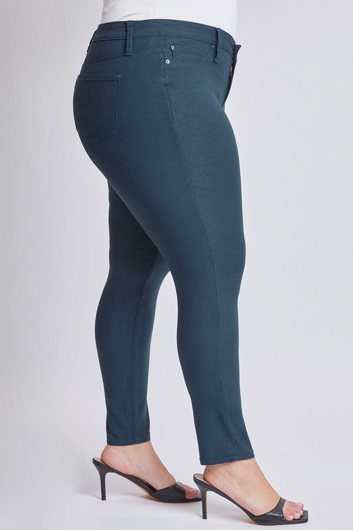 Women's Plus Hyperstretch Skinny Pants