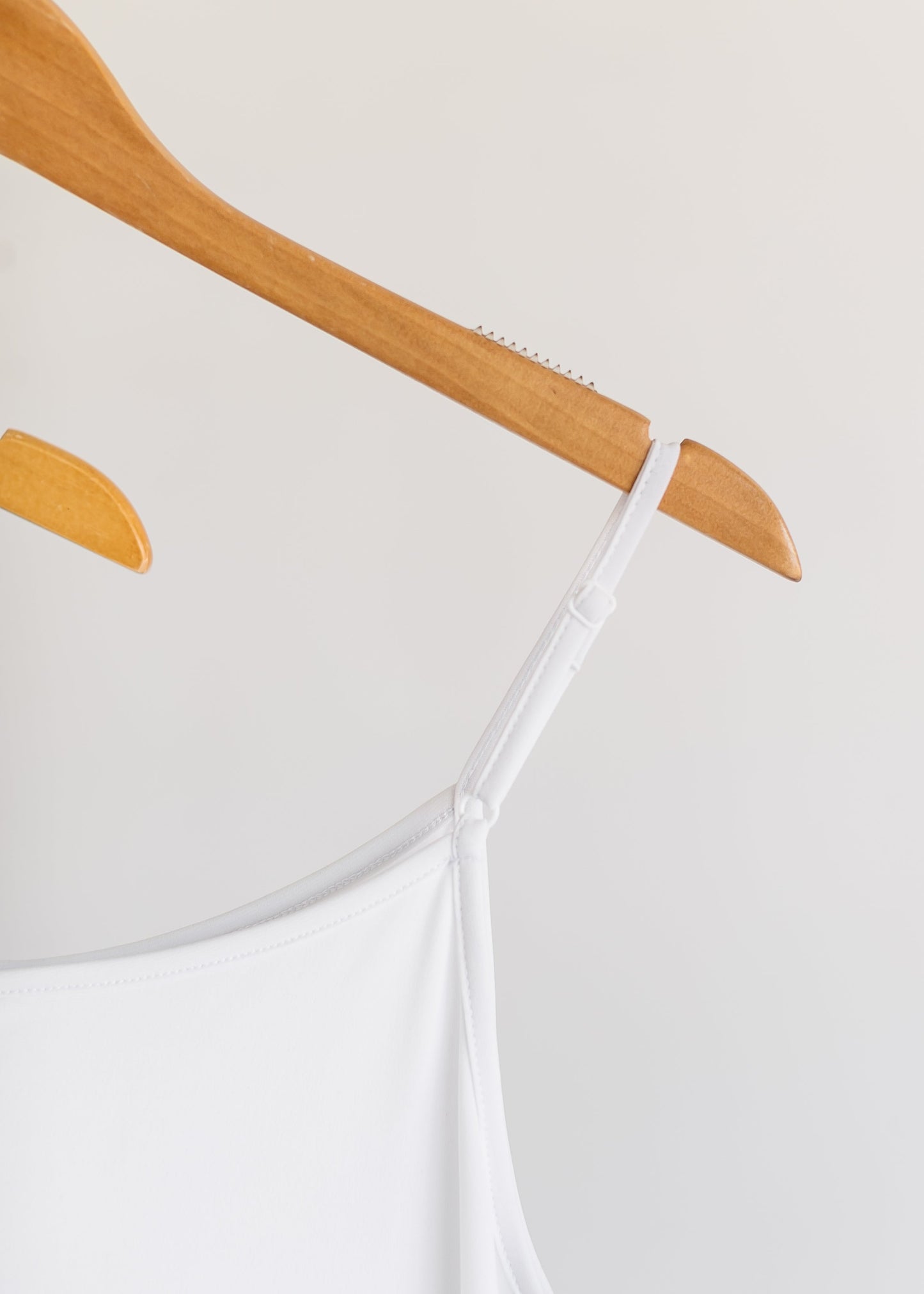 Adjustable Full Slip