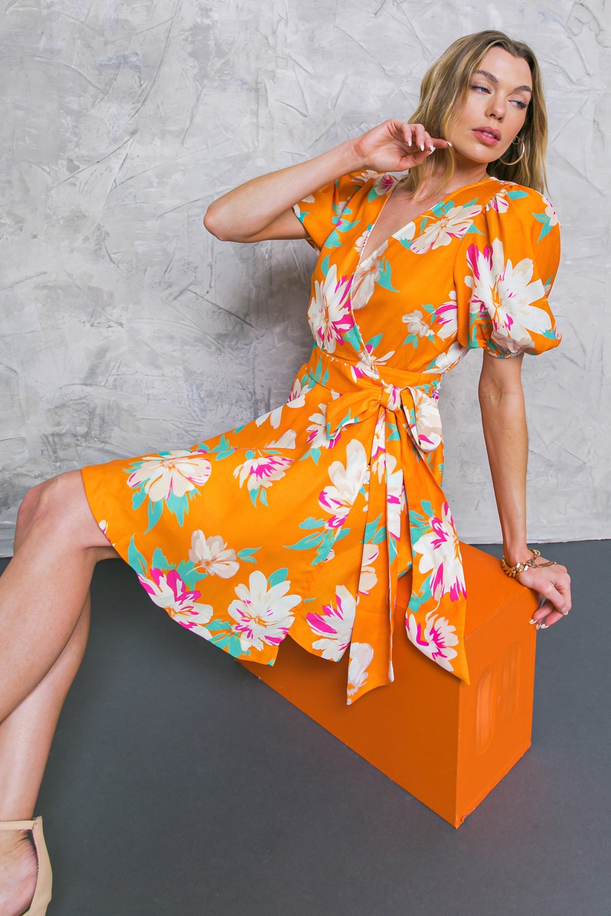 CAUGHT YOU LOOKING WOVEN MINI DRESS