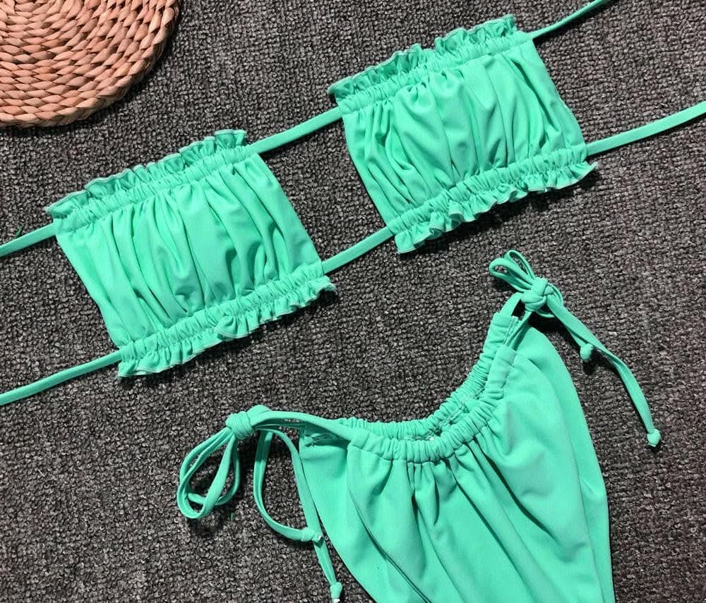 T-Shirts Trendsi swimwear - Chic ruched bikini set with frills