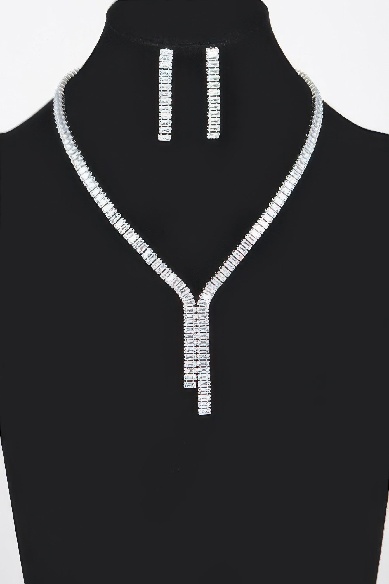 Rhinestone Earring And Necklace Set