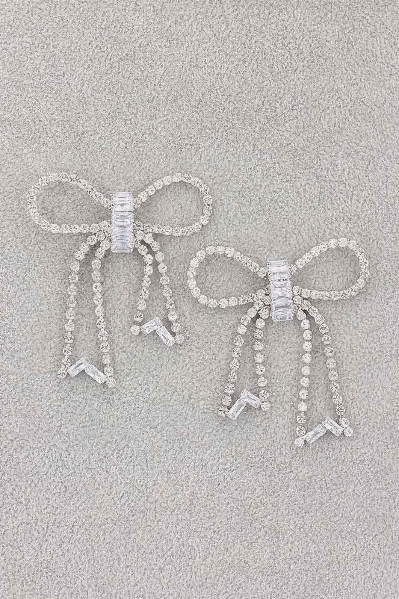 Rhinestone Ribbon Earring