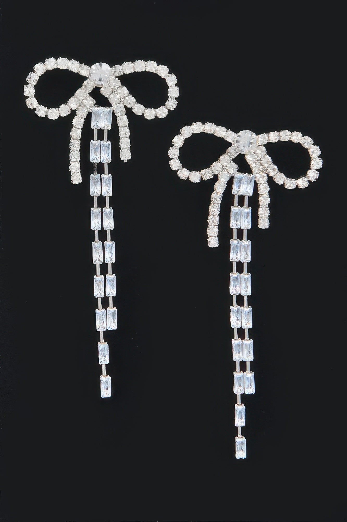 Rhinestone Ribbon Earring