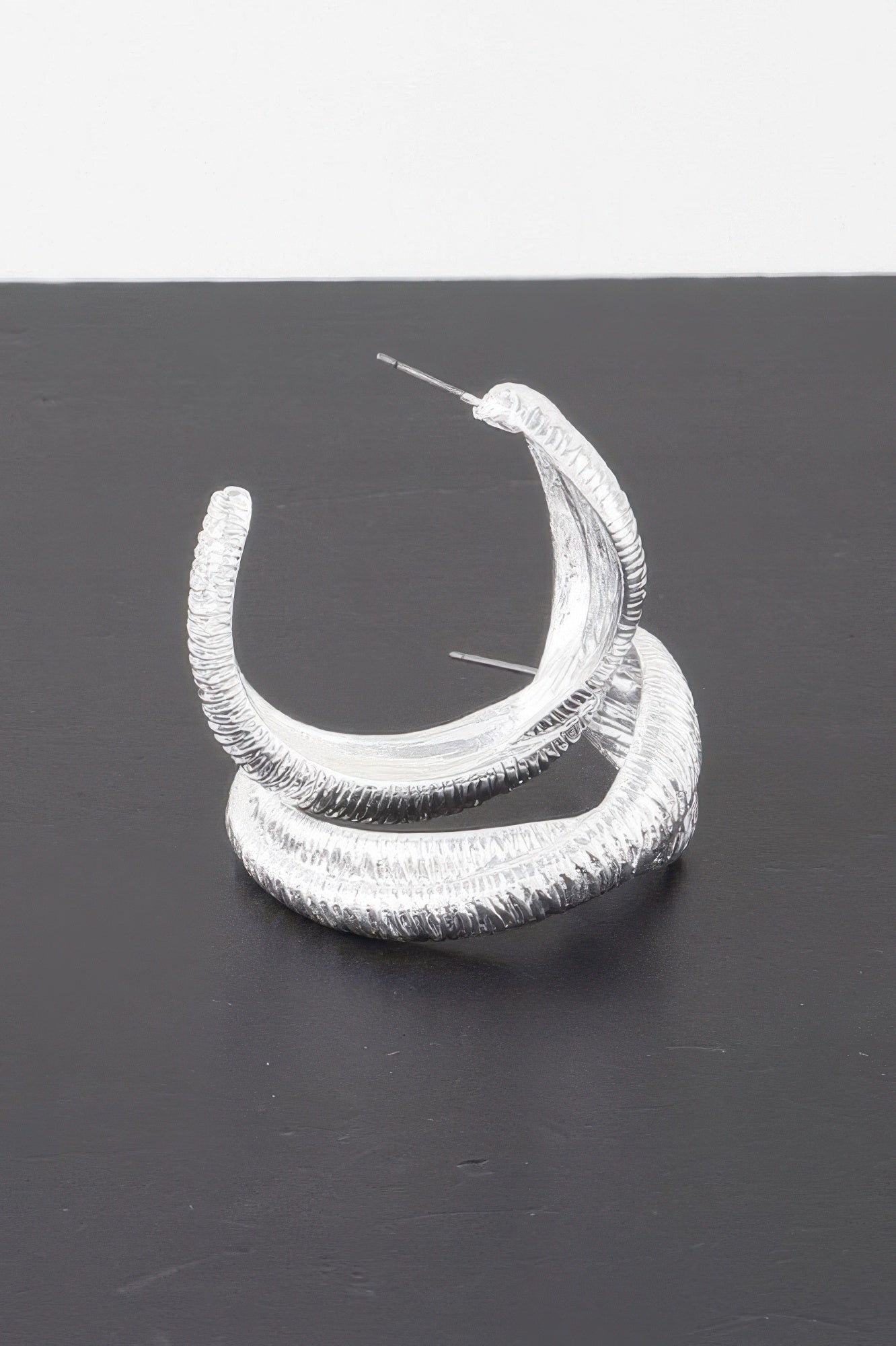 Ribbed Intertwined Hoop Earrings