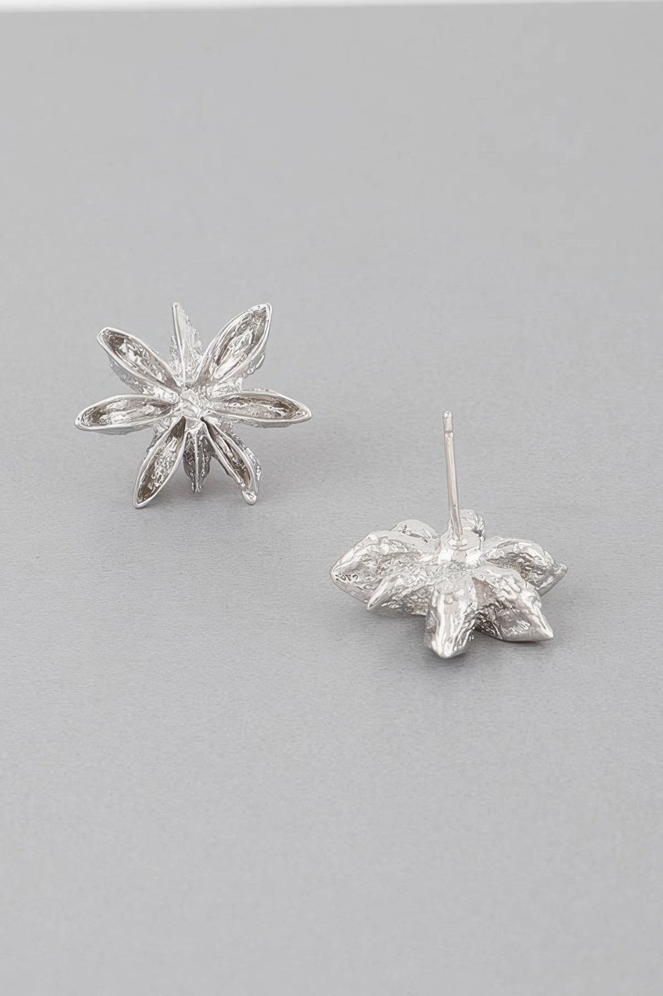 Spice Flower Stud Earrings