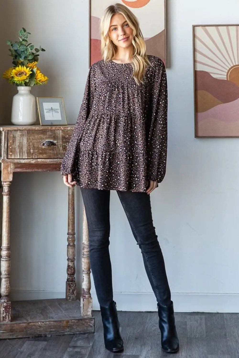 T-Shirts Trendsi Leopard Print Blouse Women's Everyday Long Sleeve Top Chic & Tiered
