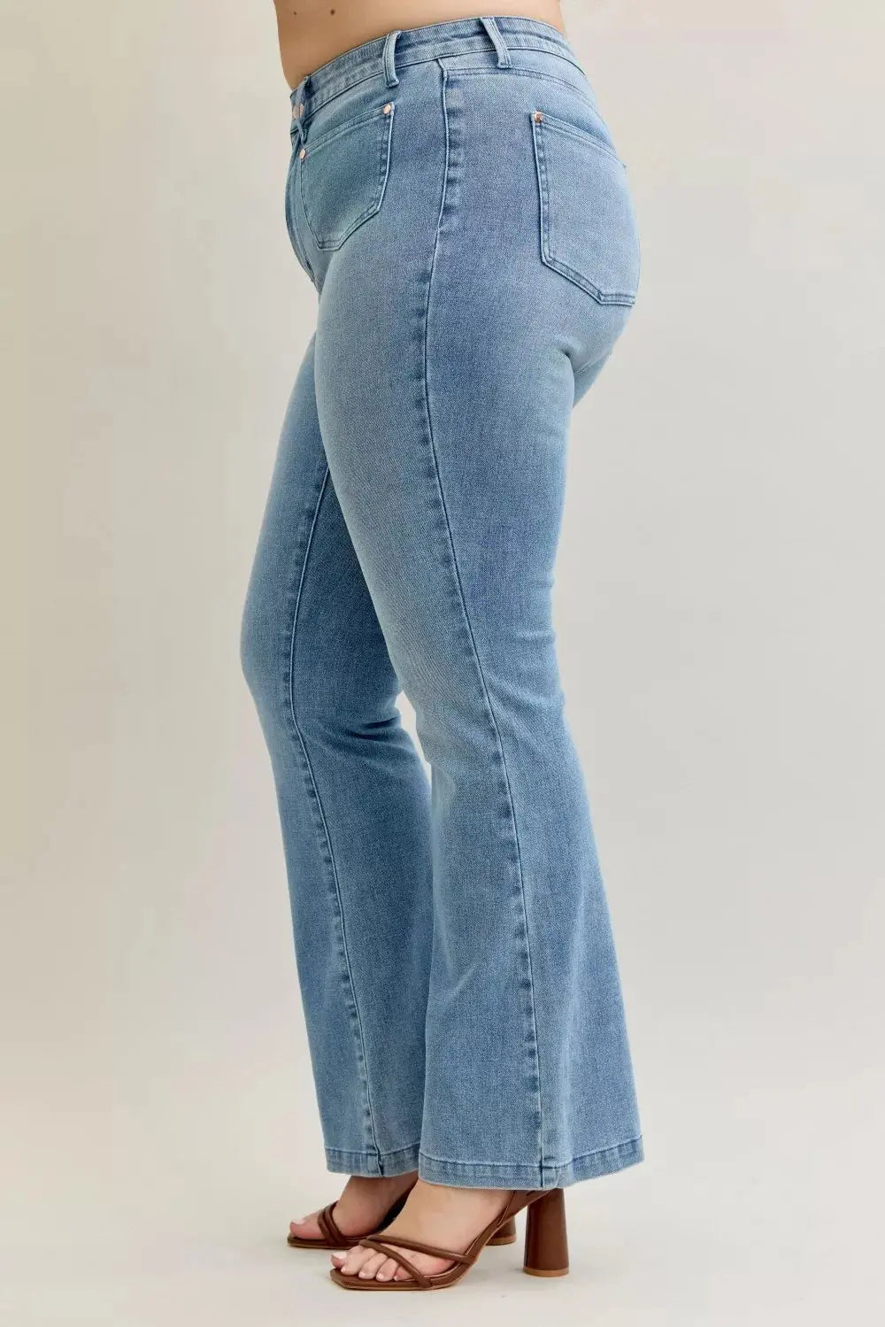 Judy Blue Jeans - Full Size Mid Rise Bootcut Jeans with Contrast Wash & Front Patch Pockets