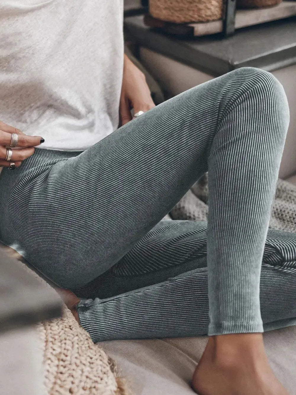 Women's Elastic Waist Ribbed Leggings