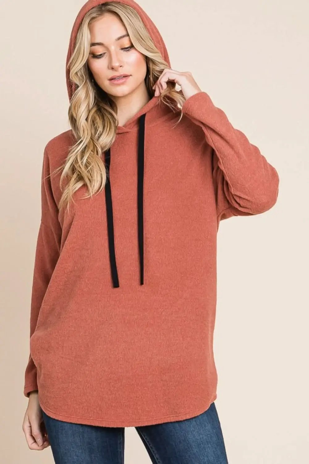 Trendsi Women's Contrast Knit Hoodie With Drop Shoulder — Casual Sweatshirt