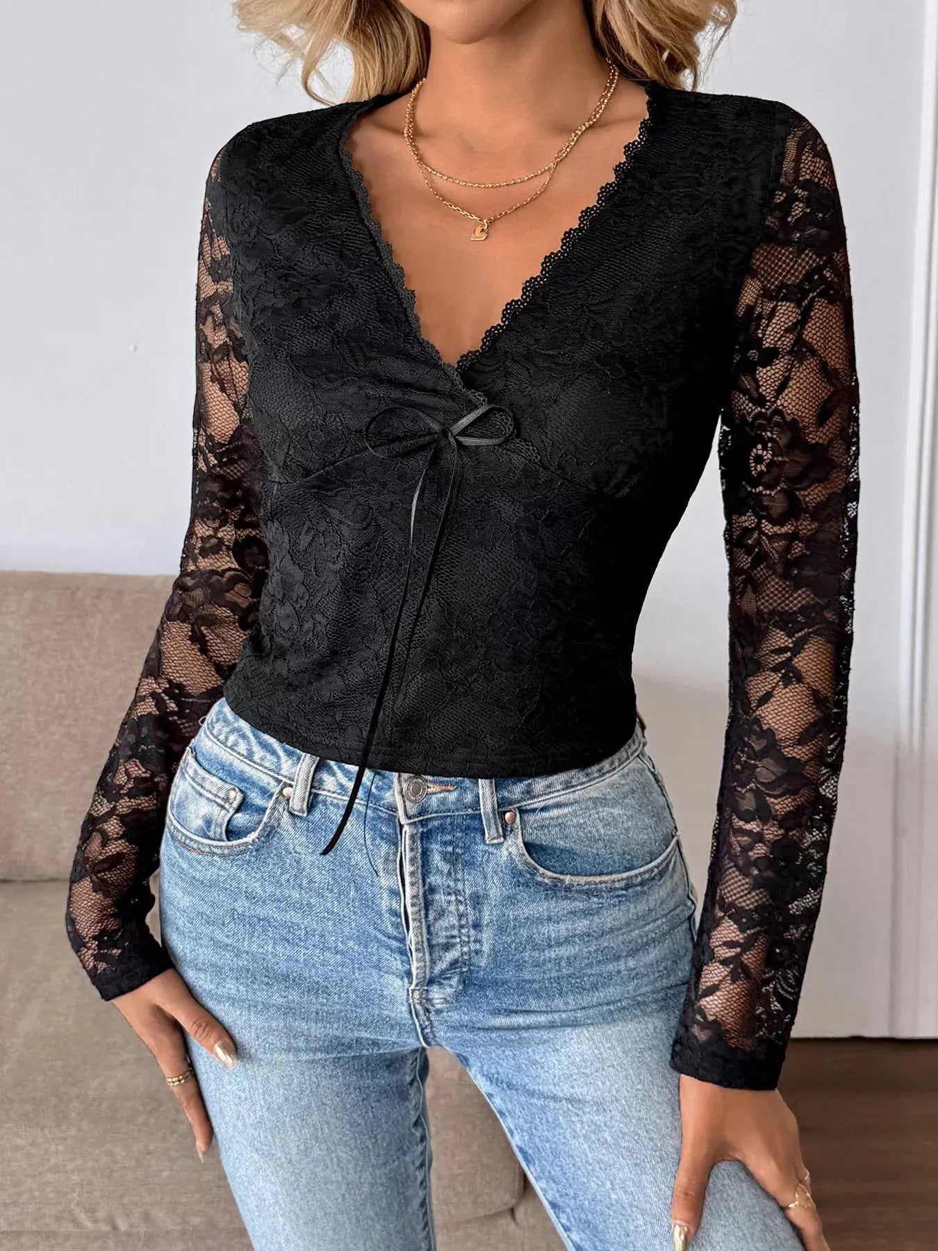 Long Sleeve Floral Lace Mesh Cropped Top