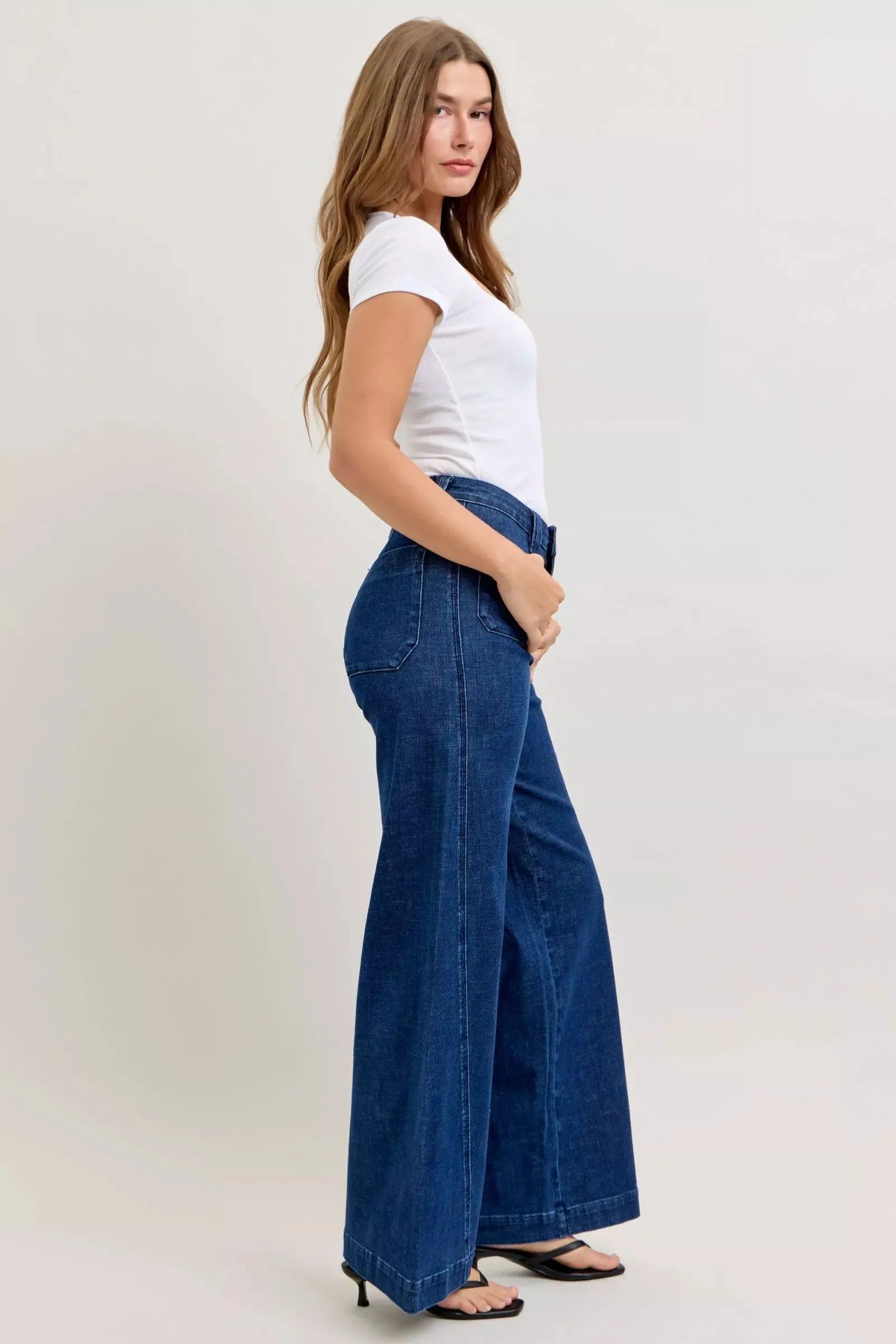 Judy Blue High-Waisted Retro Wide Jeans with Patch Pockets & Twisted Seams