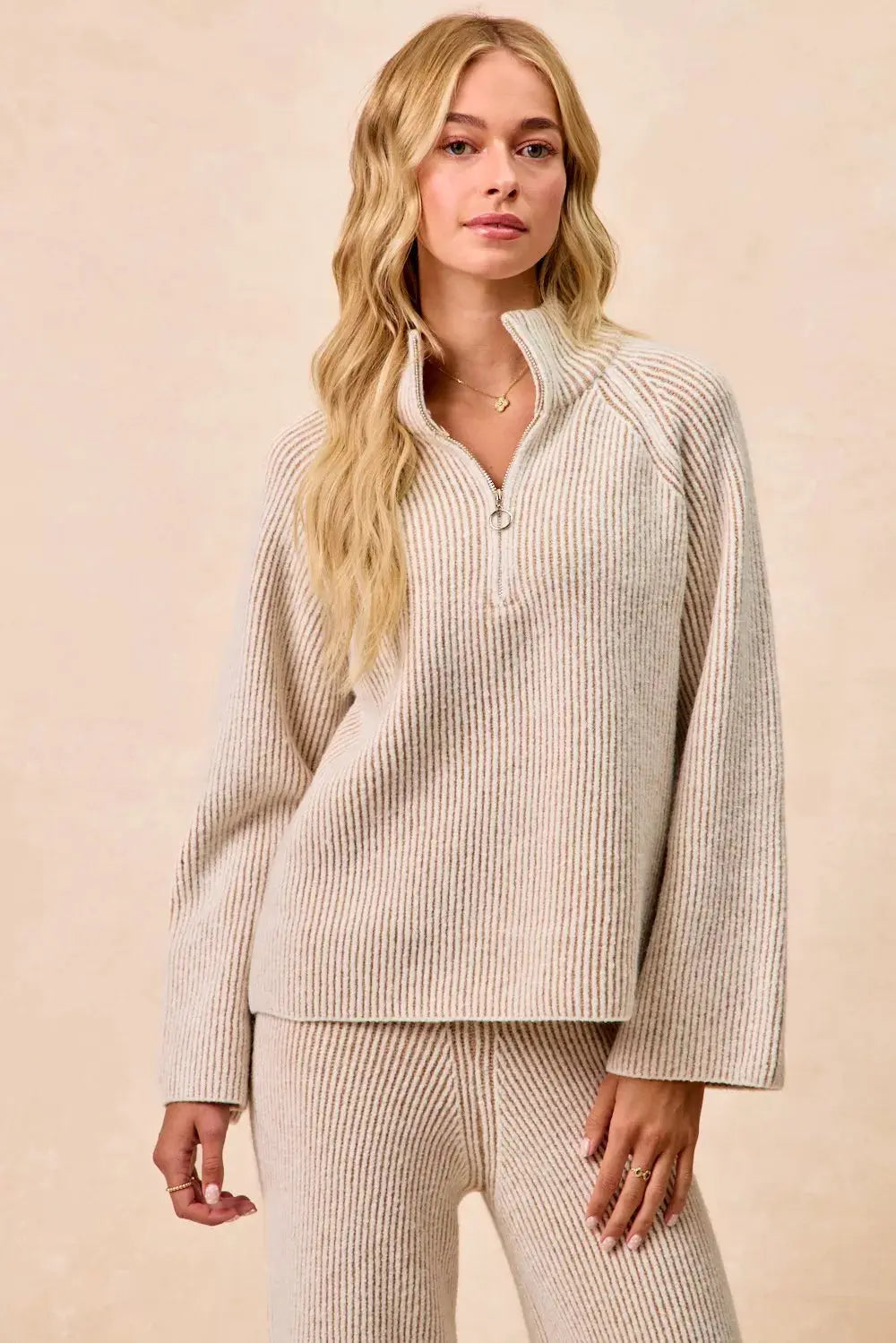 BiBi Two Tone Ribbed Textured Knit Sweater with Zip Up Collar