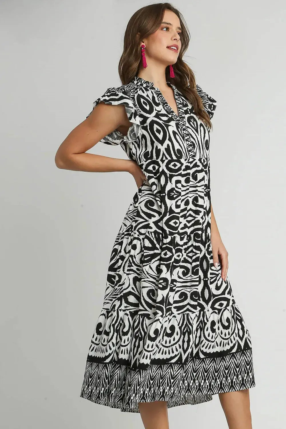 Umgee Two Tone Border Print Ruffle Cap Sleeve Midi Dress – Plus Size