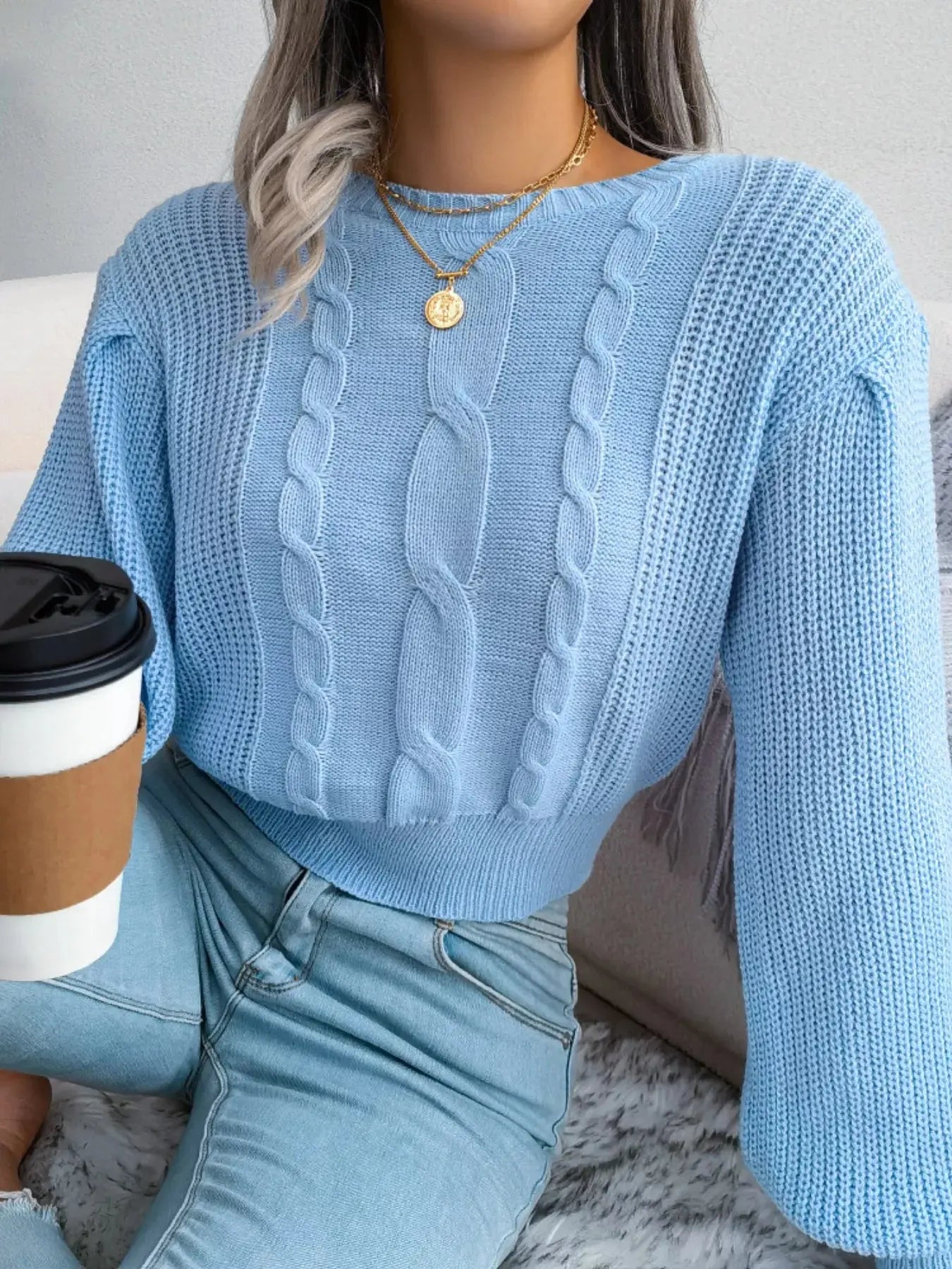 Cable Knit Crew Neck Cropped Sweater