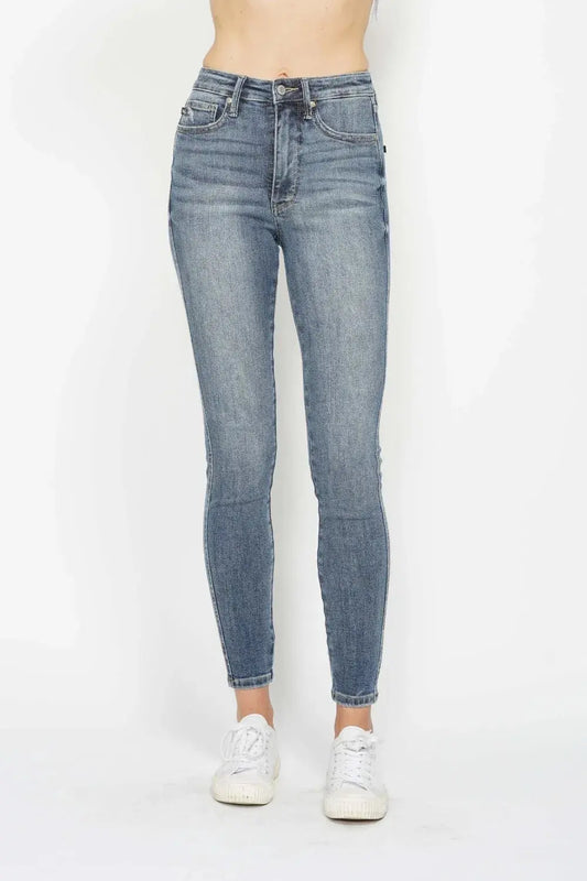 Full Size Tummy Control Contrast Wash Skinny Leg Judy Blue Jeans
