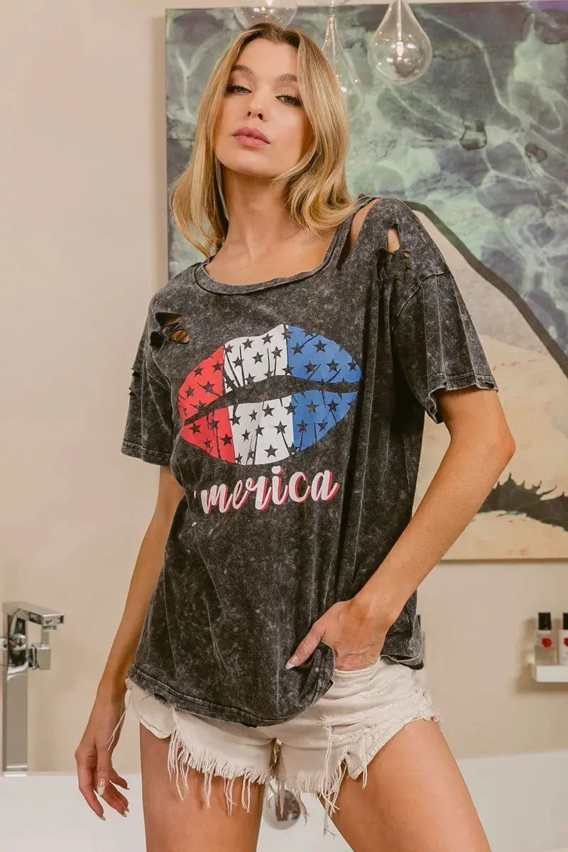 Women's Graphic T-Shirt Women's Tee - Laser Cut Patriotic Lip Print - Mineral Wash Graphic