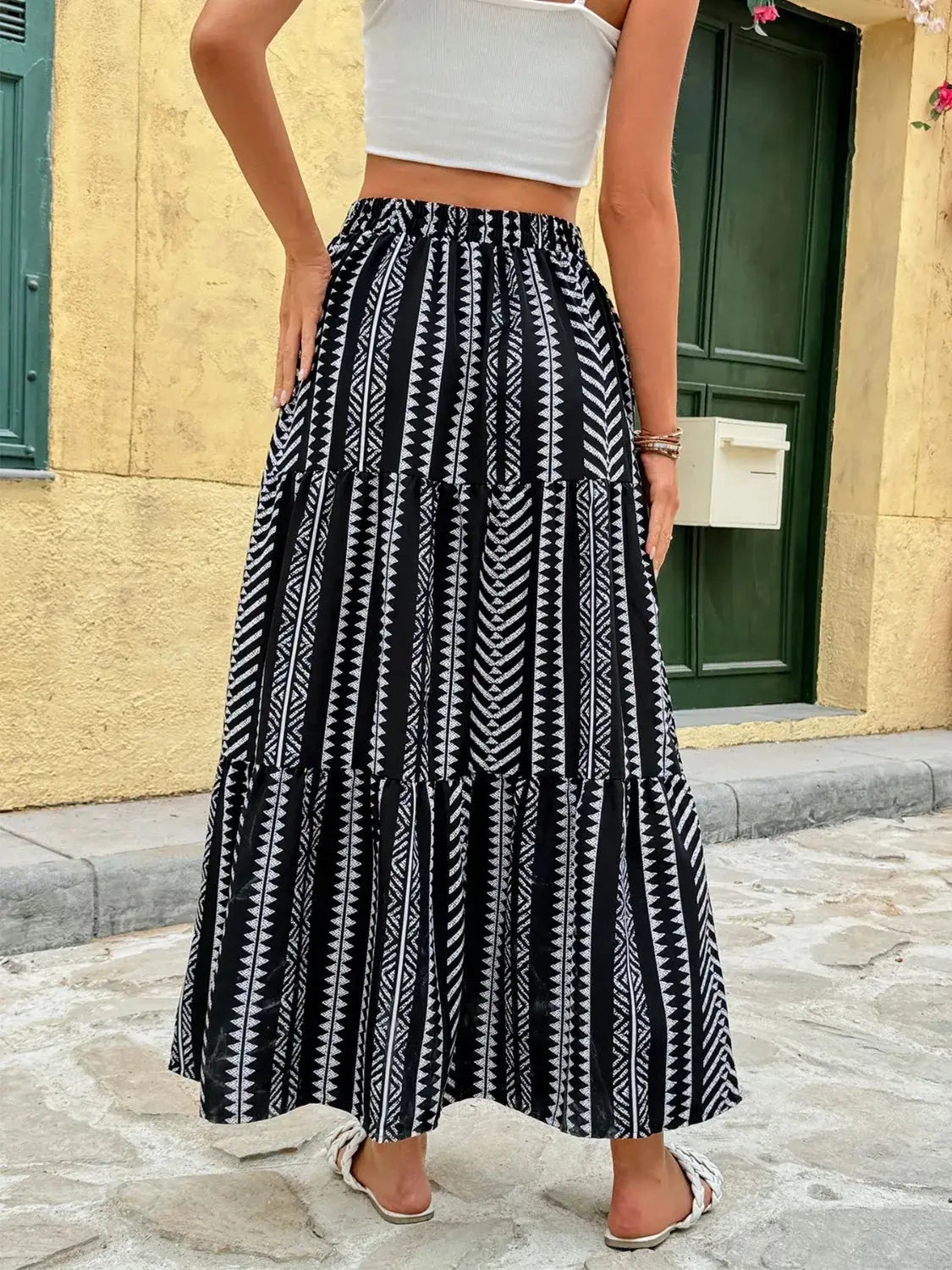 Black and White Tiered Bohemian Maxi Skirt with Pockets