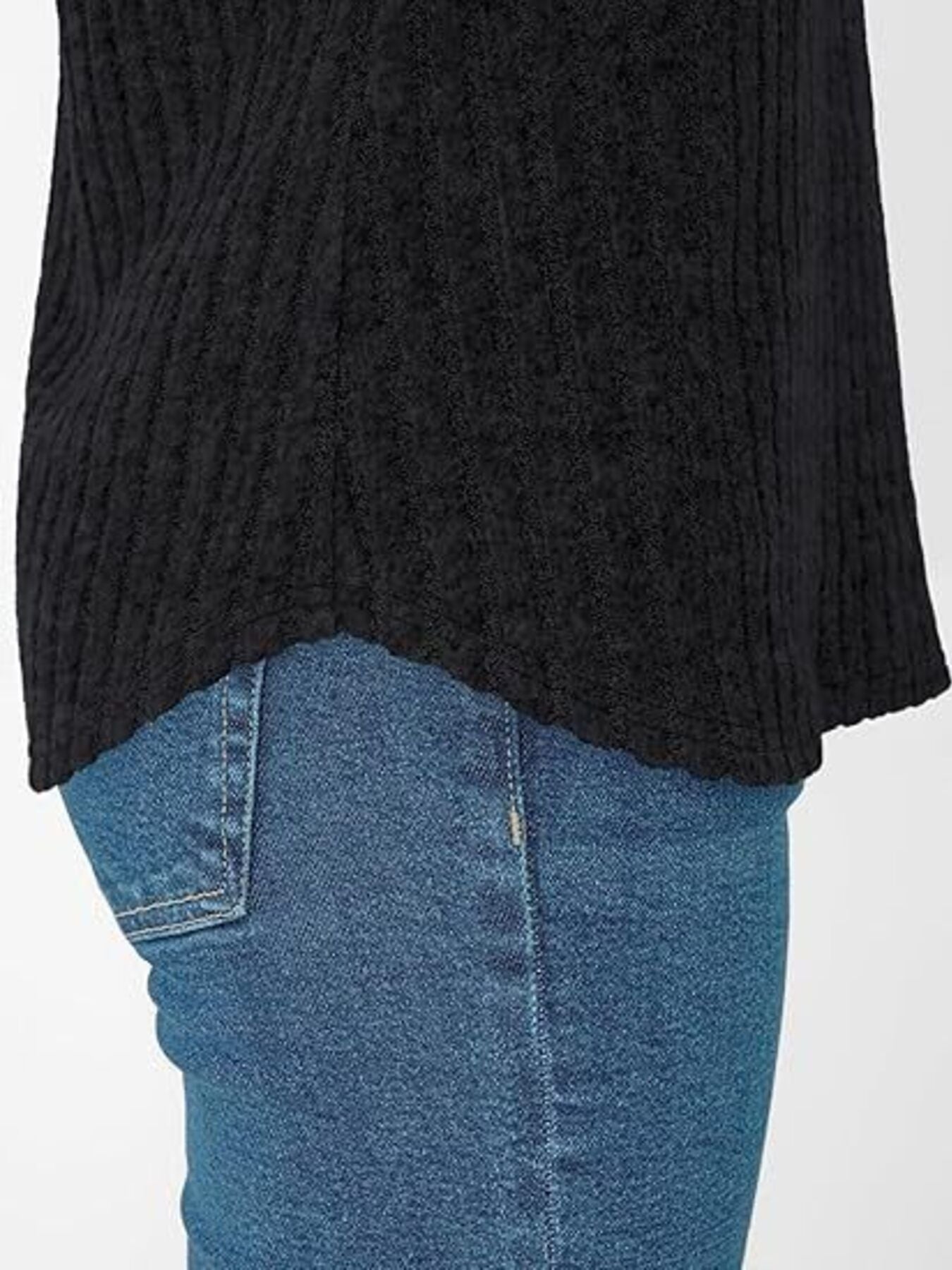Ribbed Knit V Neck Relaxed Fit T Shirt