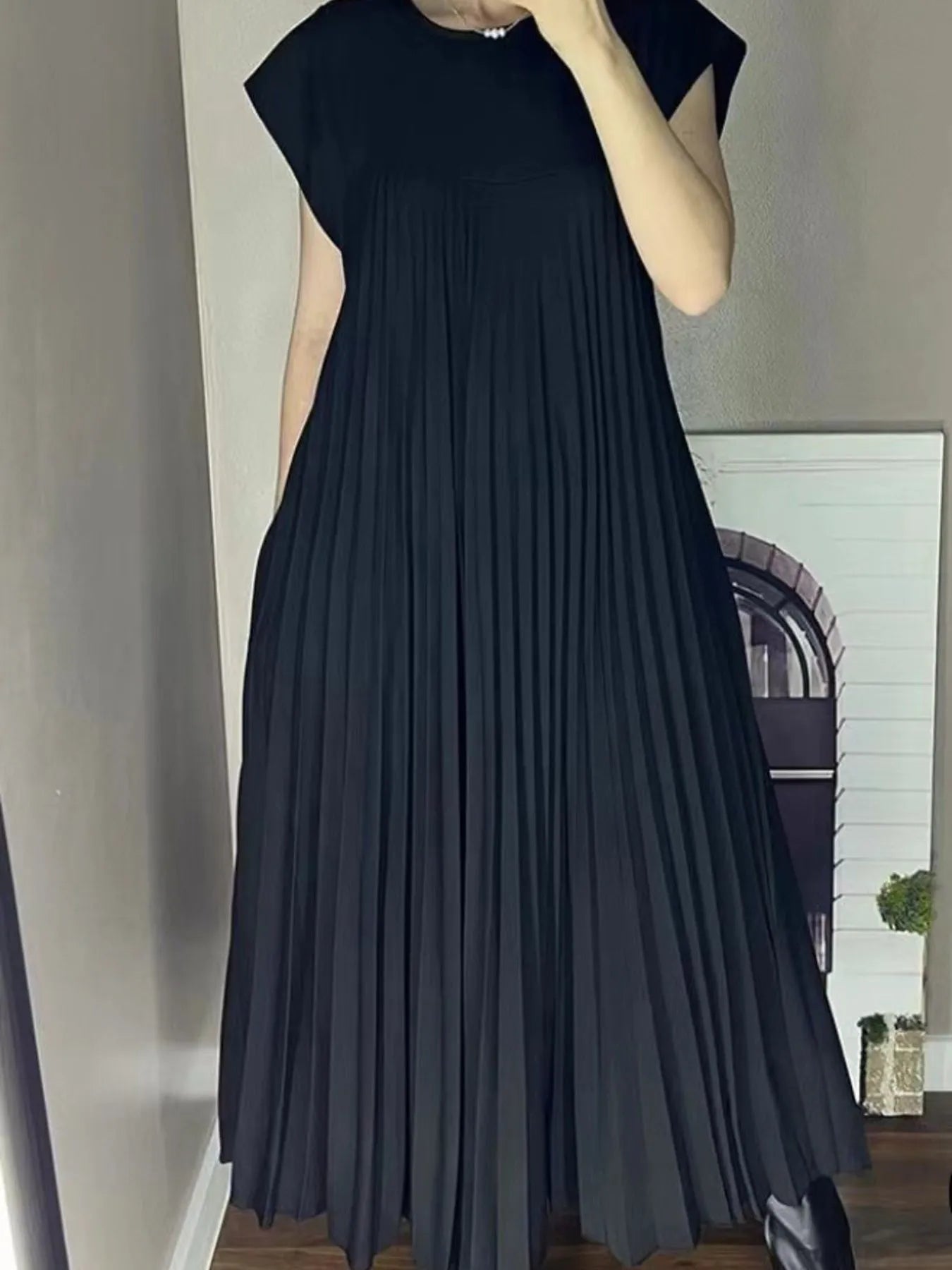 Pleated Round Neck Maxi Dress