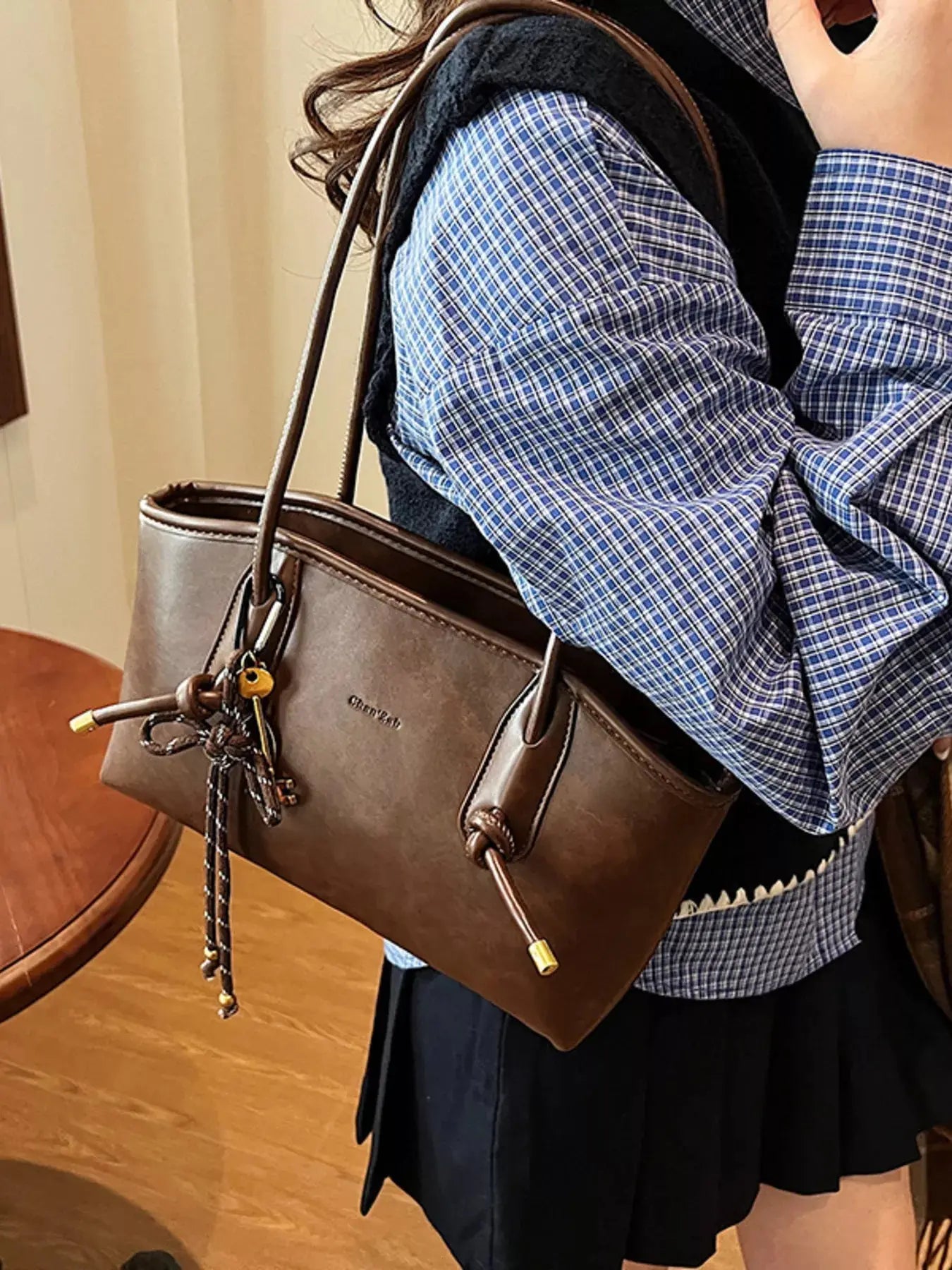 Vintage Style Leather Shoulder Bag