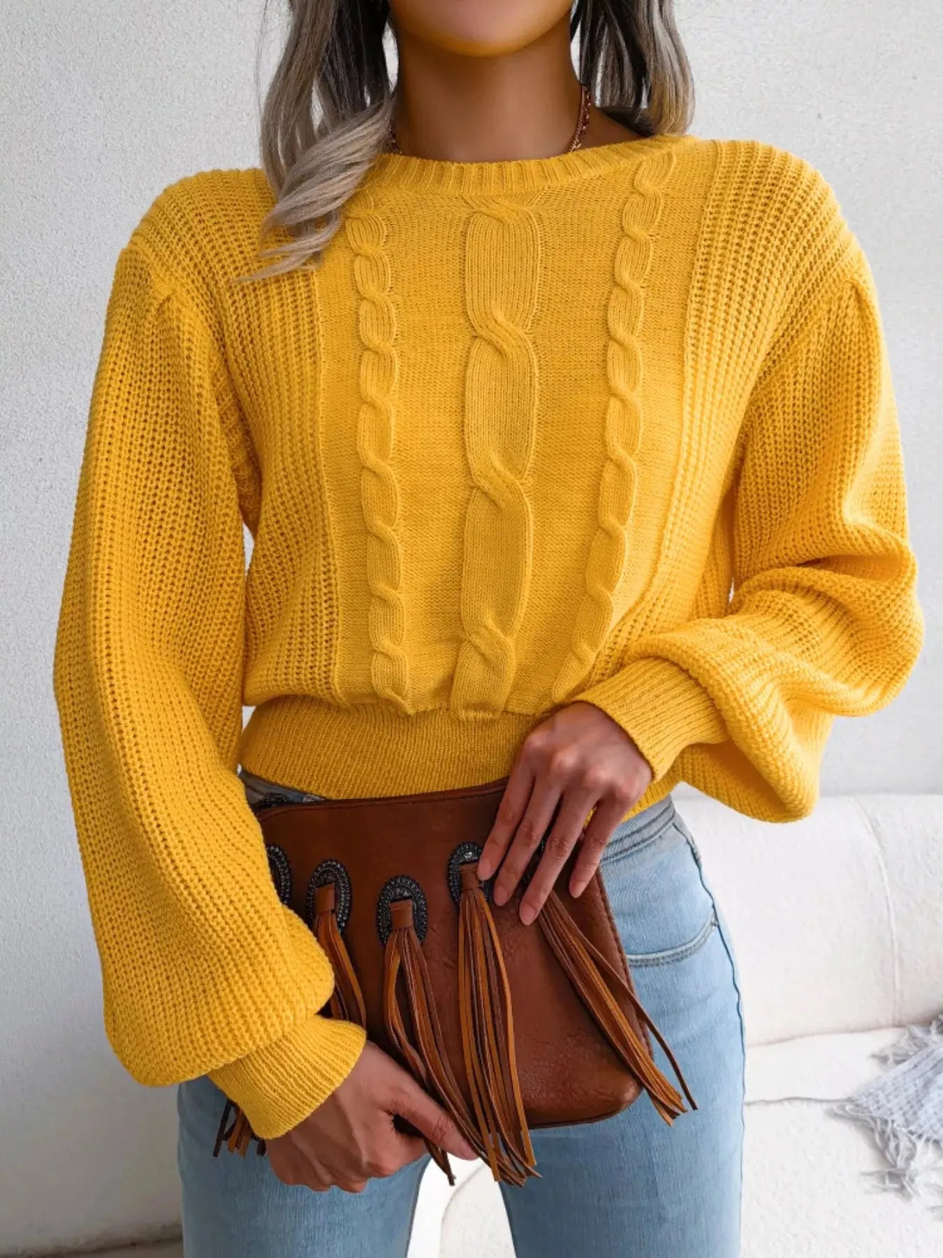 Cable Knit Crew Neck Cropped Sweater