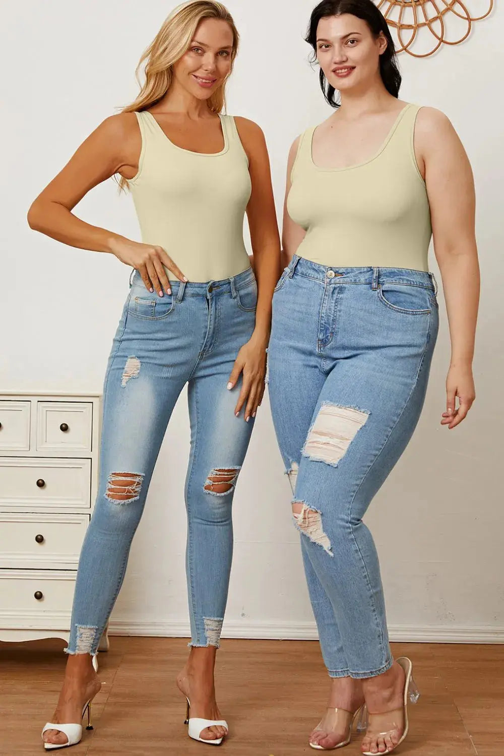 Basic Bae Full Size Square Neck Womens Sleeveless Bodysuit