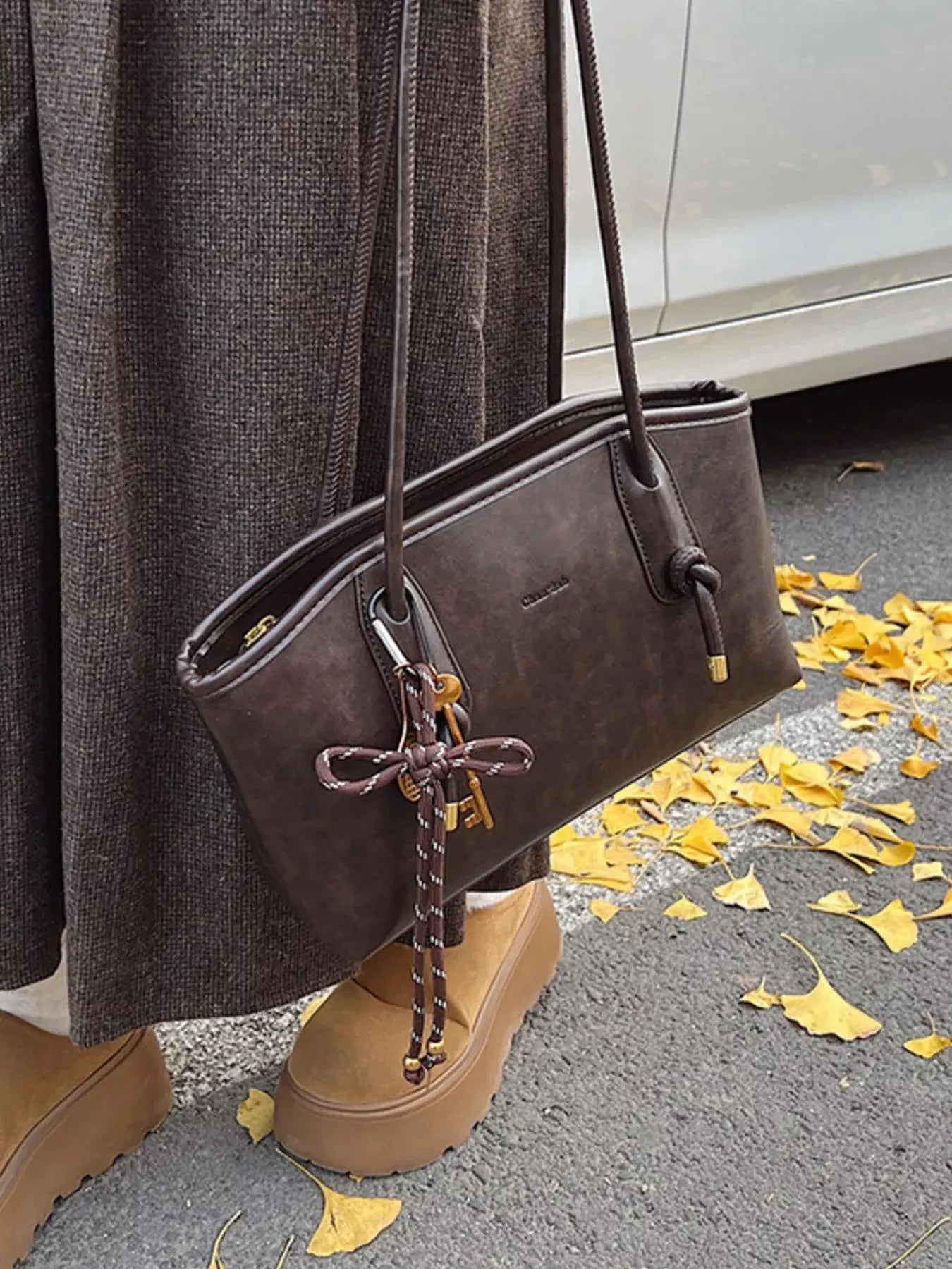 Vintage Style Leather Shoulder Bag