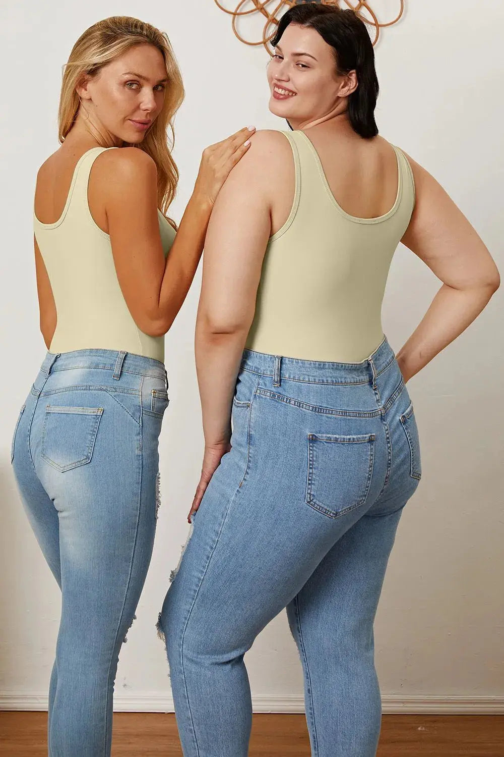 Basic Bae Full Size Square Neck Womens Sleeveless Bodysuit